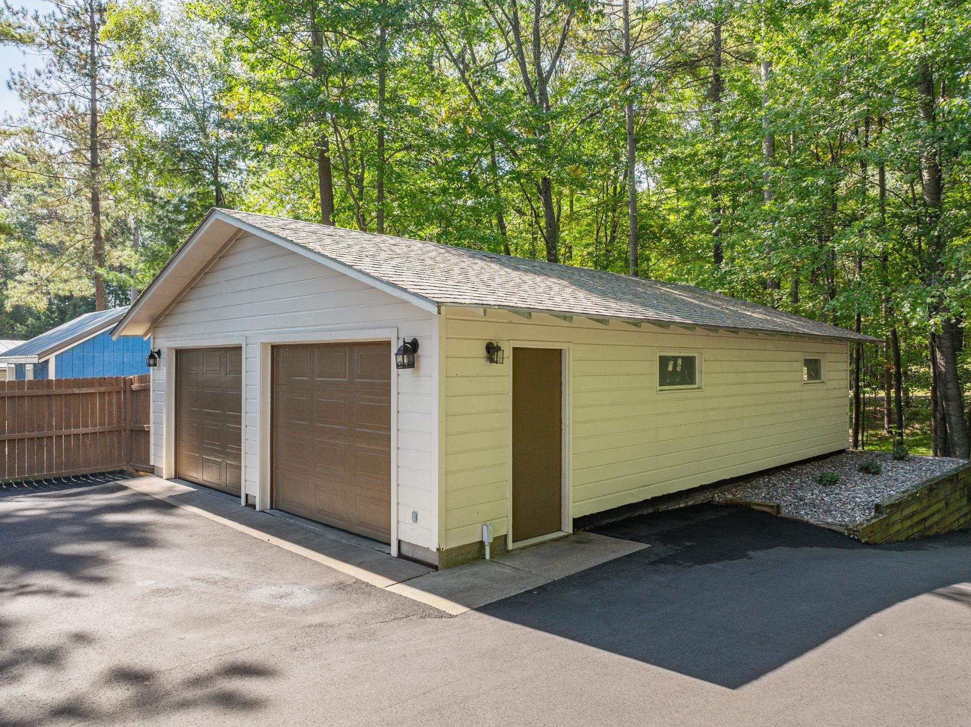 Kawaguesaga Lake Property 8468 Hower Rd Photo 4