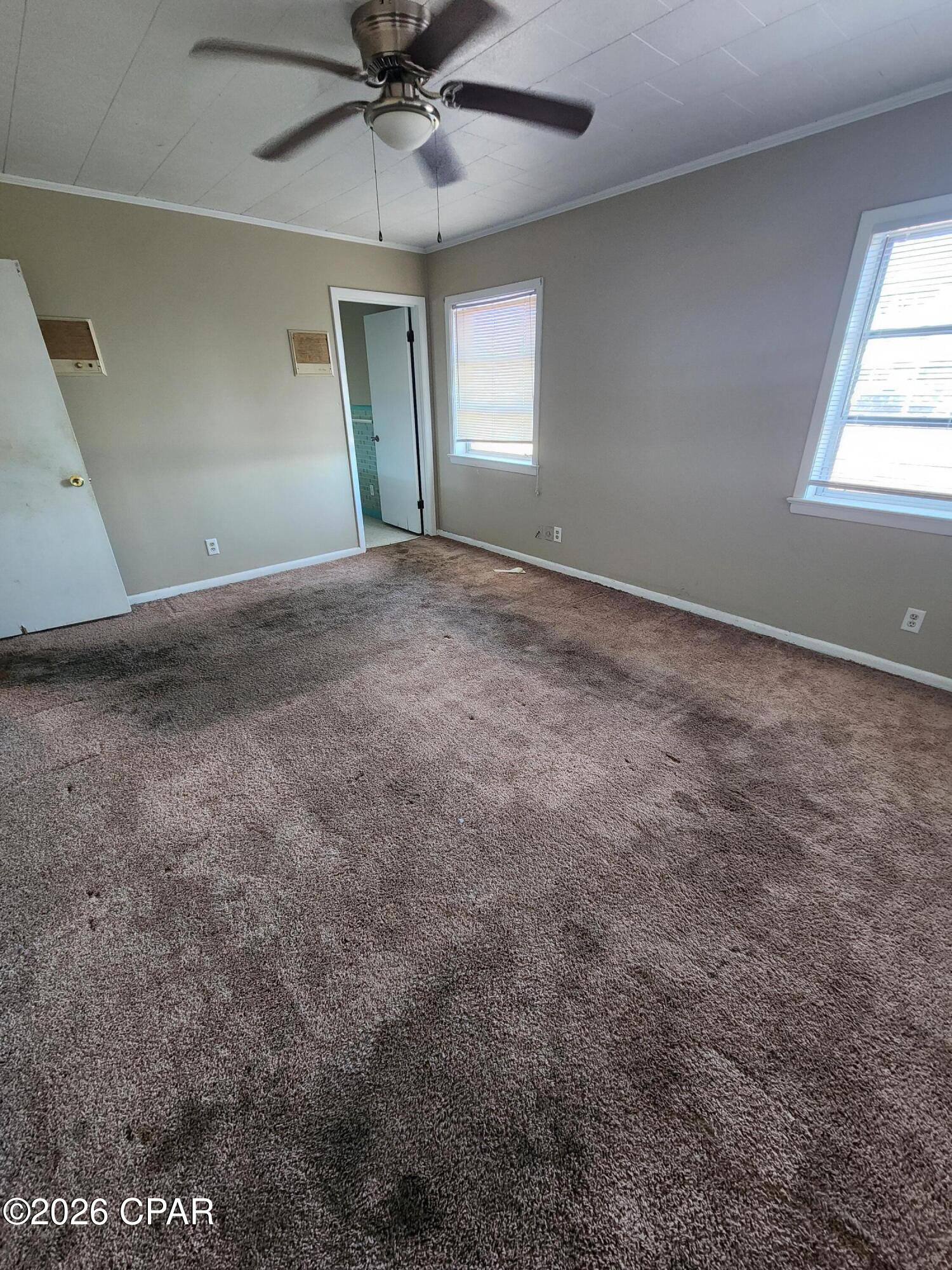 Image 12 For 1023 Bay Avenue