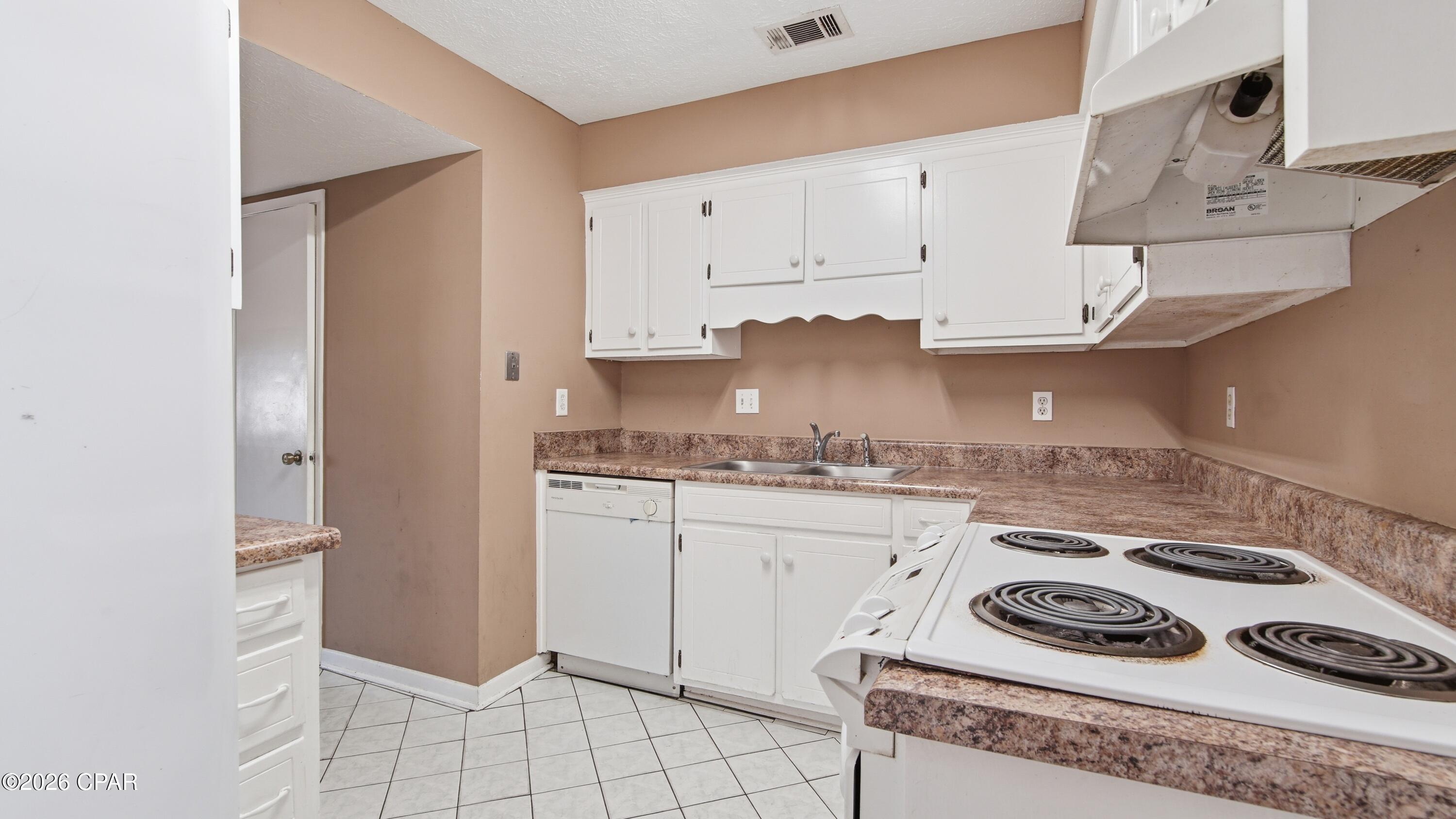 Image 6 For 3902 Solano Road