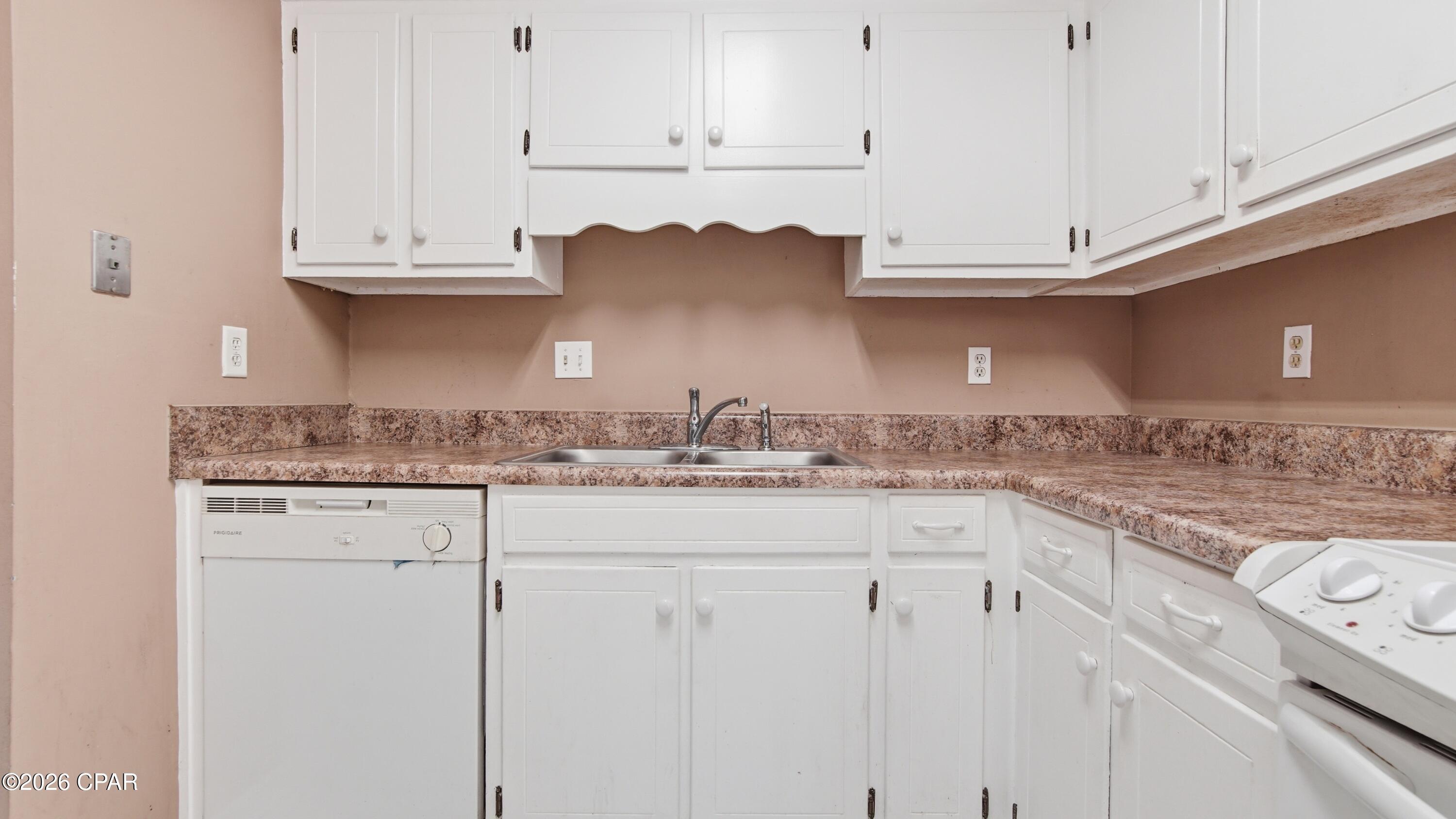 Image 9 For 3902 Solano Road