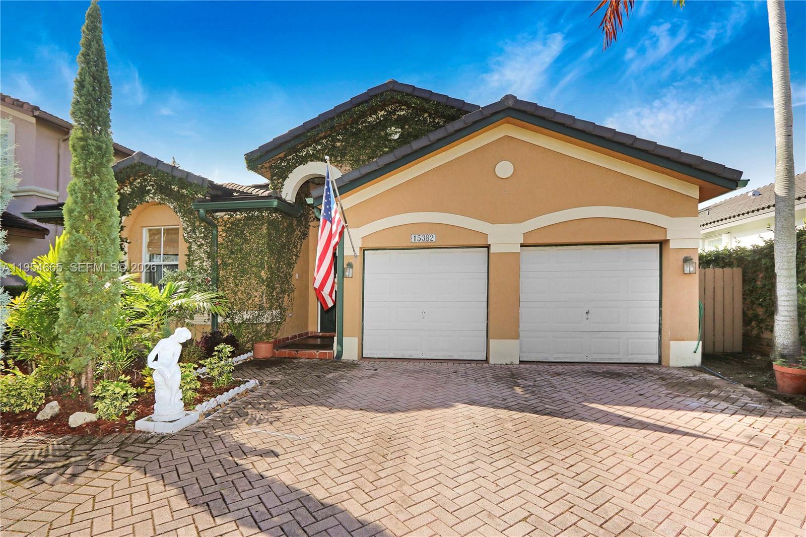 A B At Tamiami Trail Phas