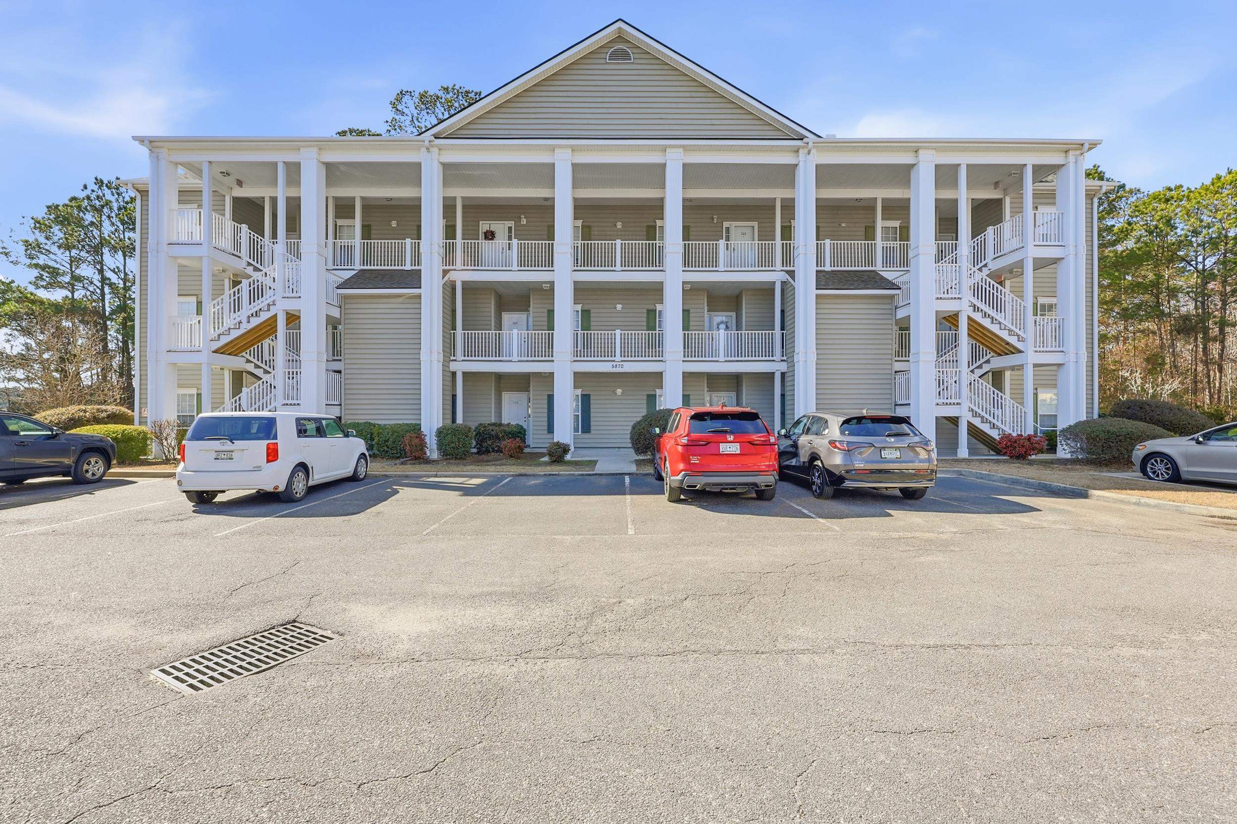 5870 Longwood Dr. UNIT #203 Murrells Inlet, SC 29576