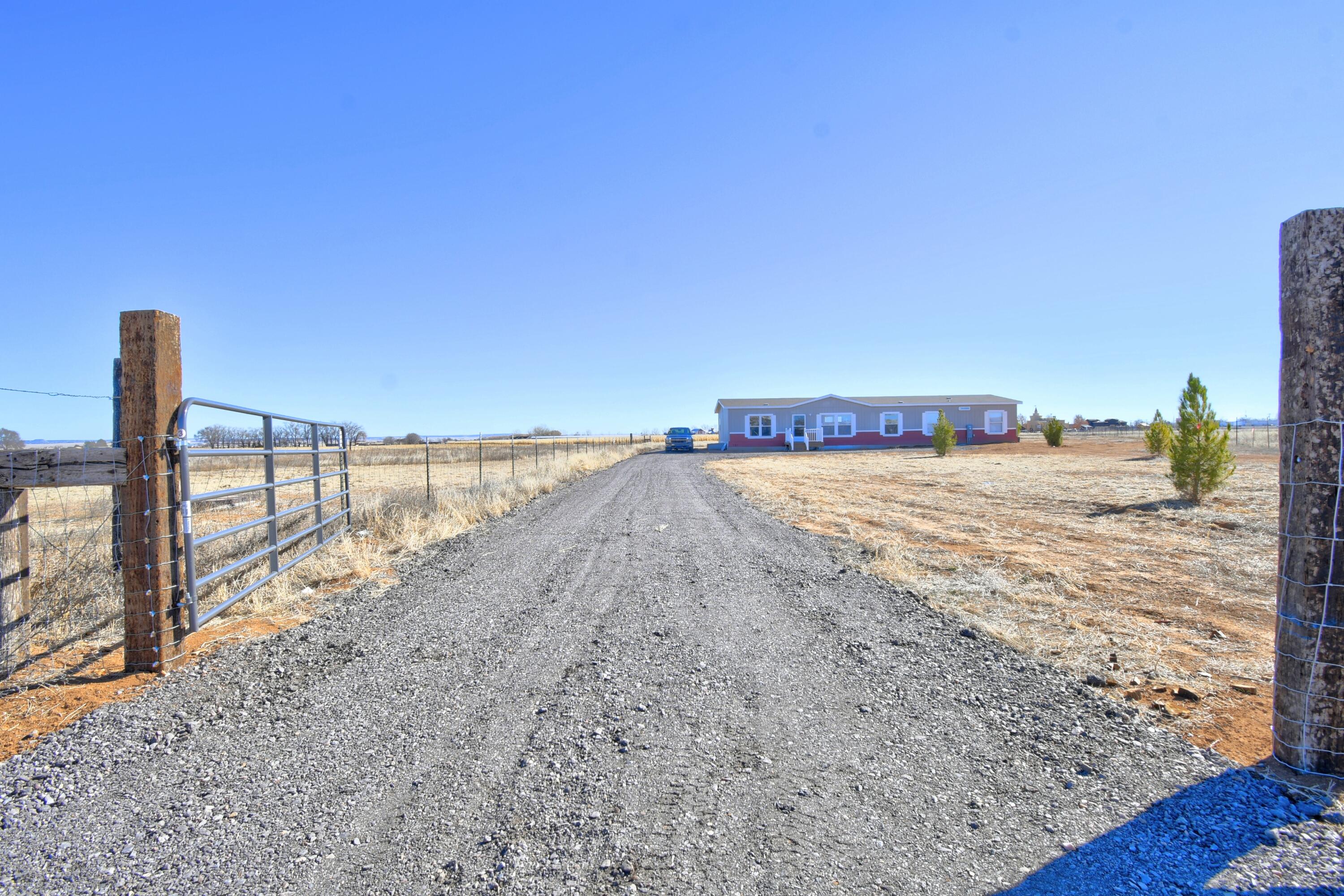 Homes for sale in Moriarty, NM | 36 Kimberly Loop, Moriarty, NM 87035 | MLS# 1097437