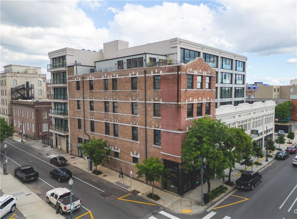 888 Girod Street 201