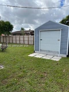 Homes for sale in Hollywood, FL | 240 N 70th Way, Hollywood, FL 33024 | MLS# A11954842