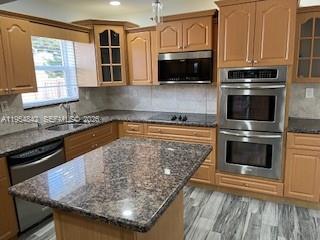 Homes for sale in Hollywood, FL | 240 N 70Th Way, Hollywood, FL 33024 | MLS# A11954842