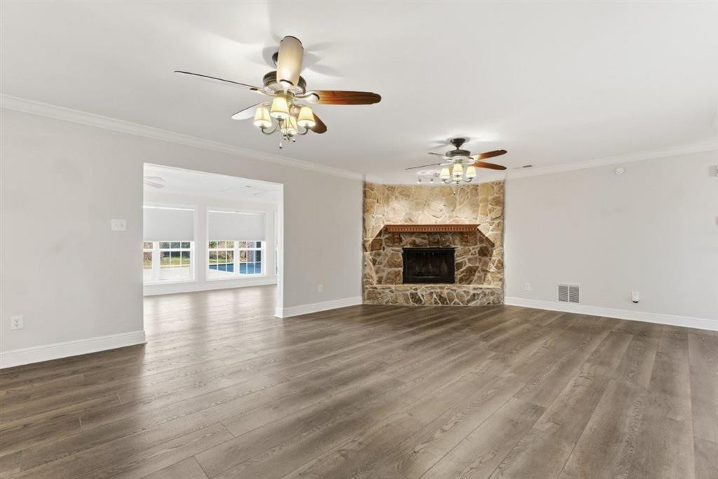 2000 Diane Drive — photo 2