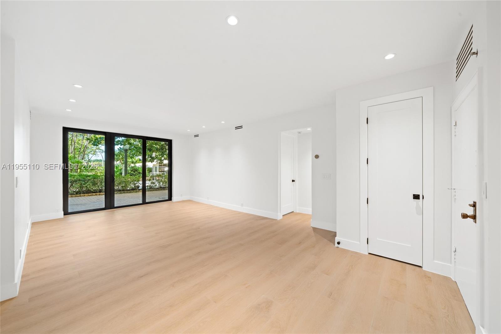 Towers Of Key Biscayne Co