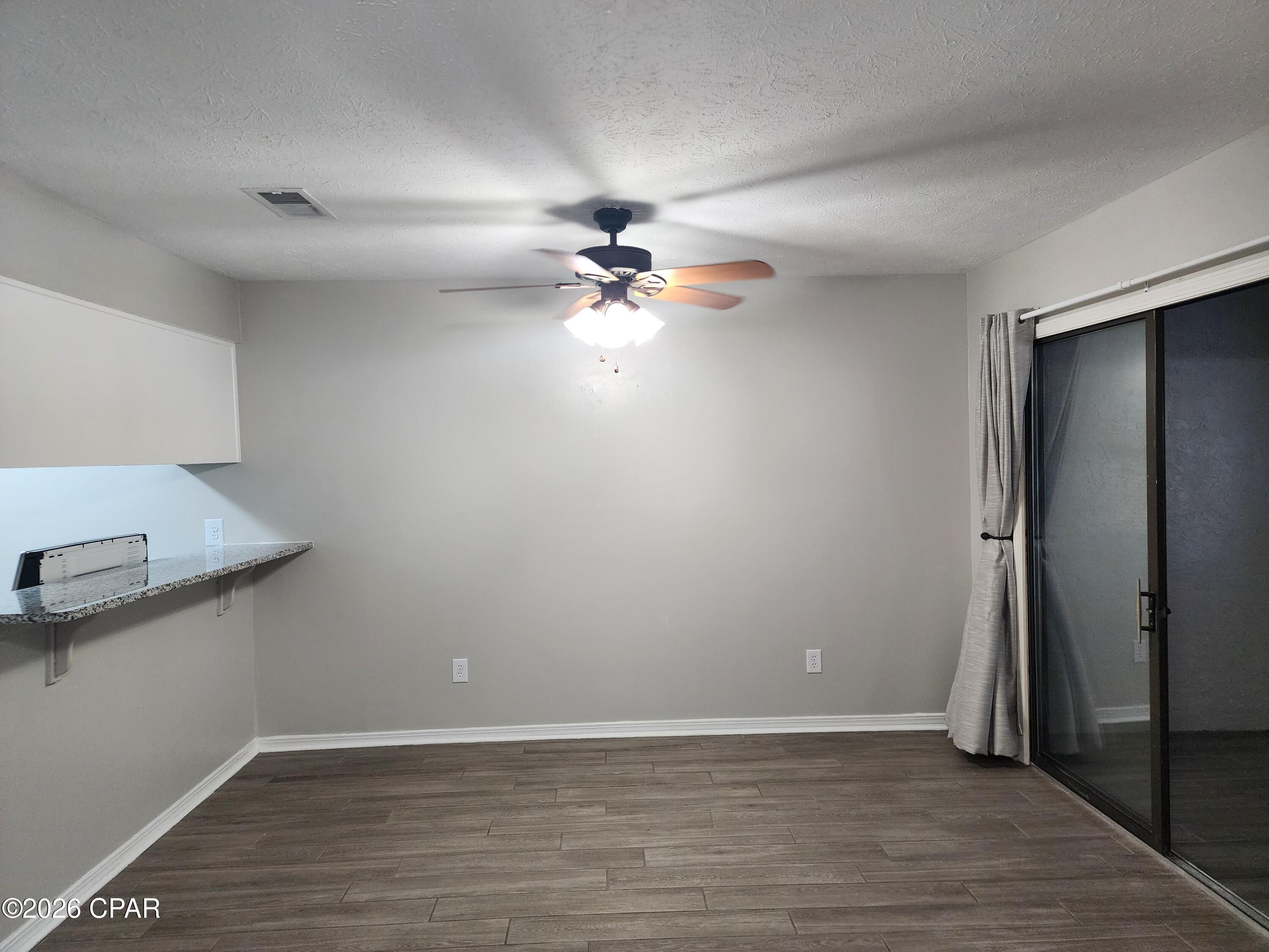 Image 15 For 6568 Harbour Boulevard