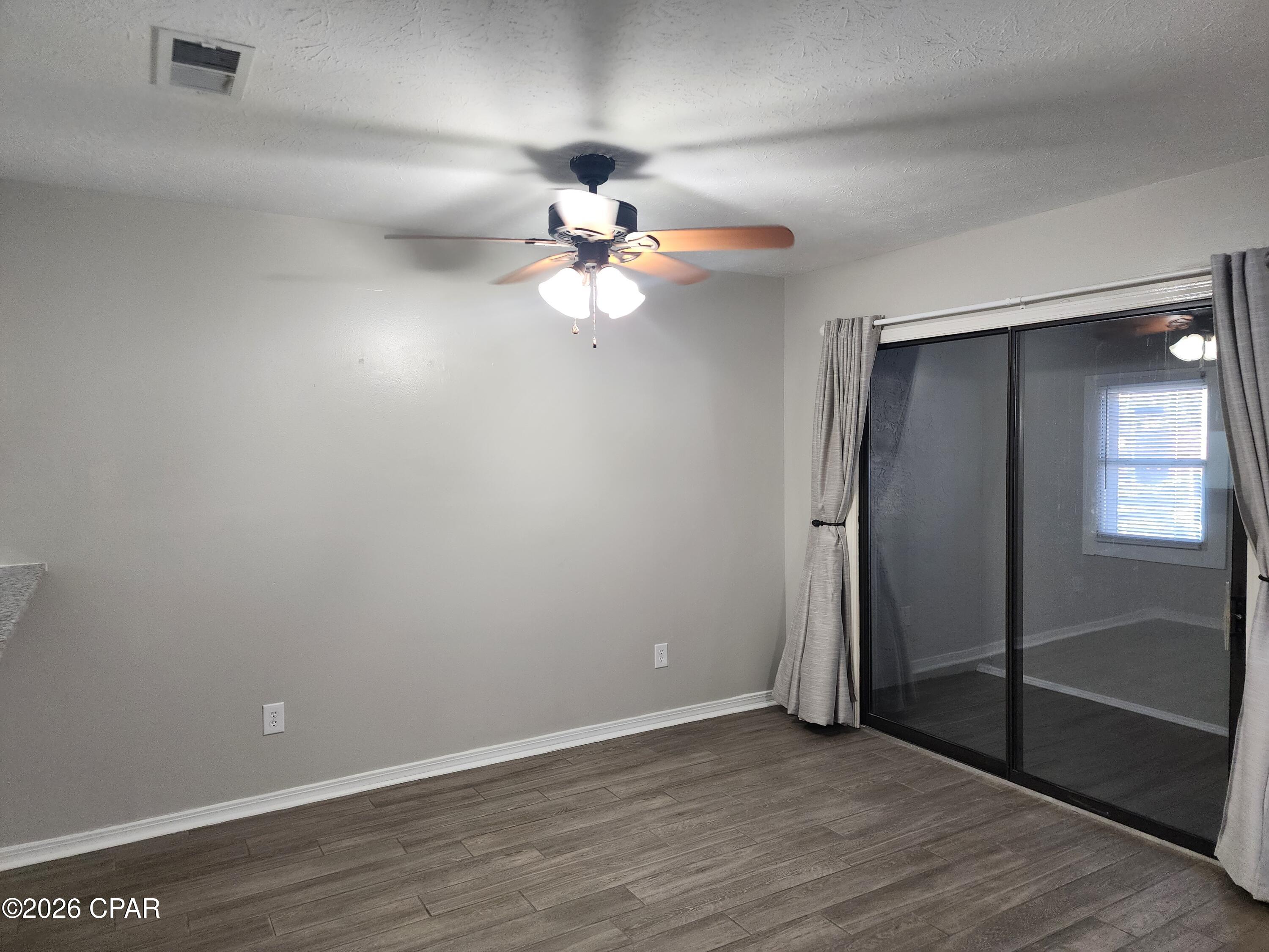 Image 17 For 6568 Harbour Boulevard