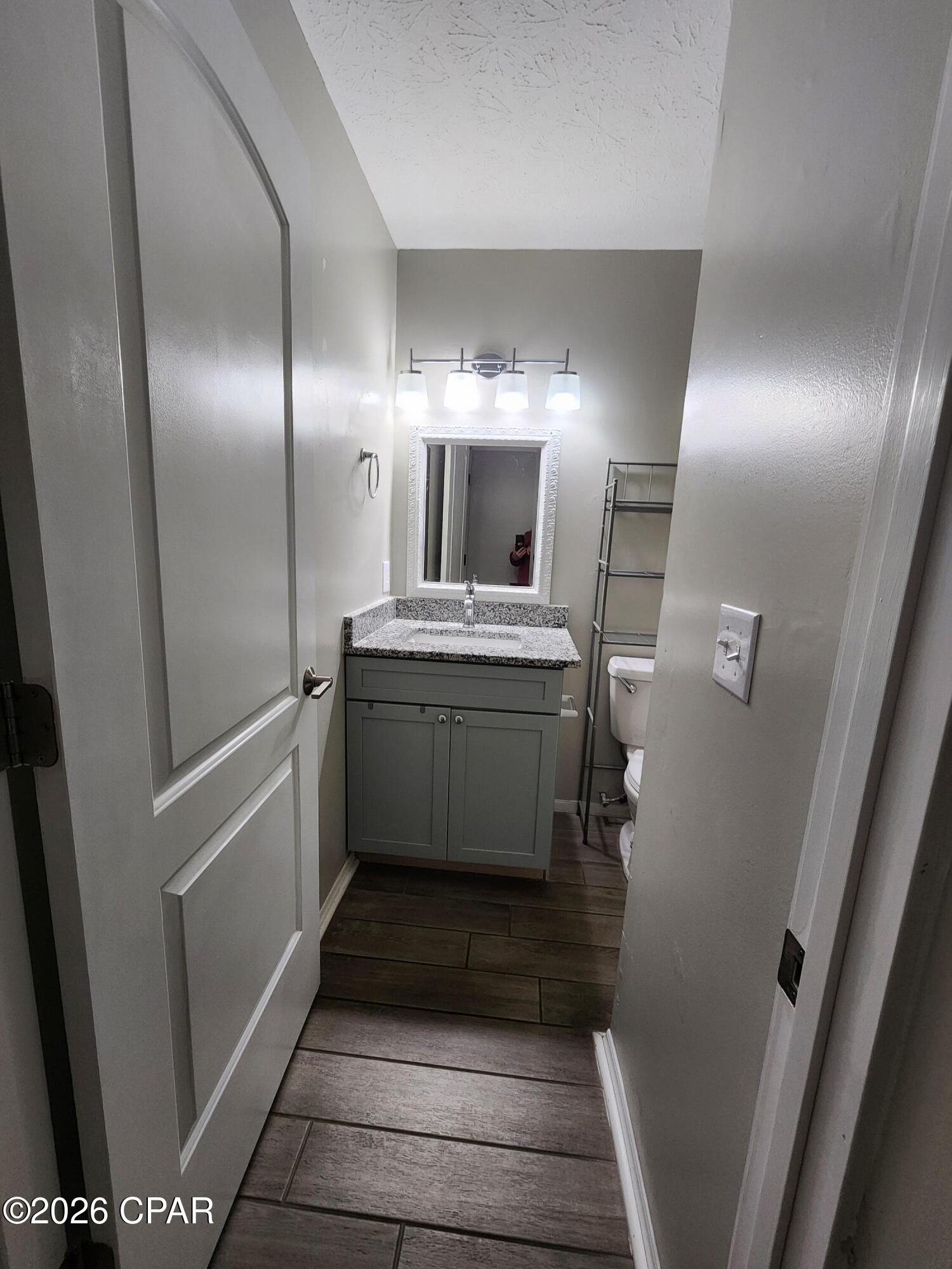 Image 20 For 6568 Harbour Boulevard