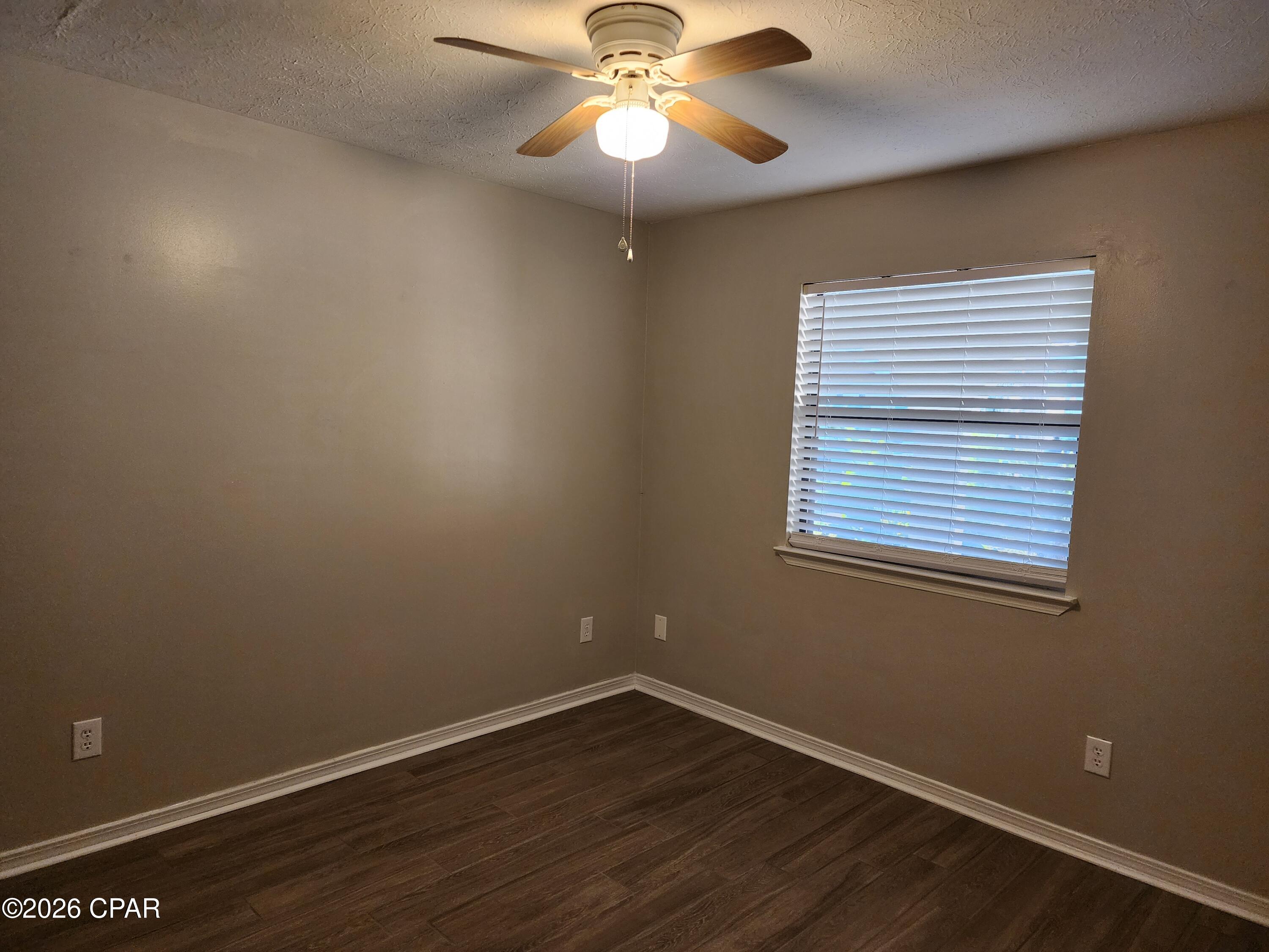 Image 23 For 6568 Harbour Boulevard