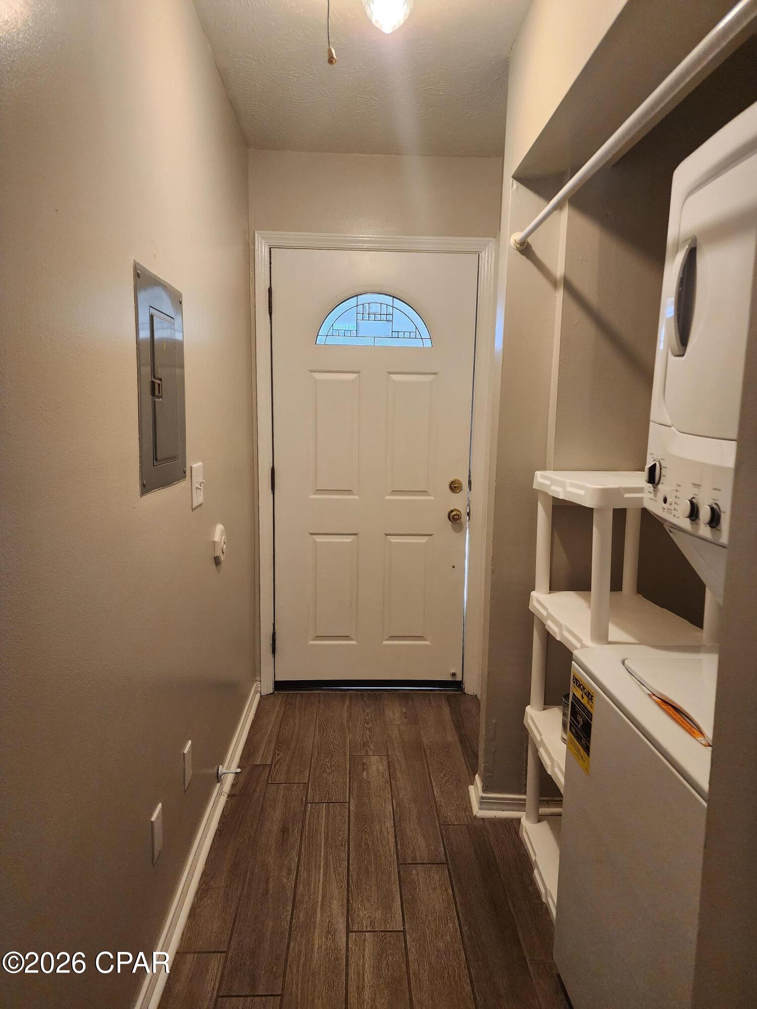 Image 7 For 6568 Harbour Boulevard