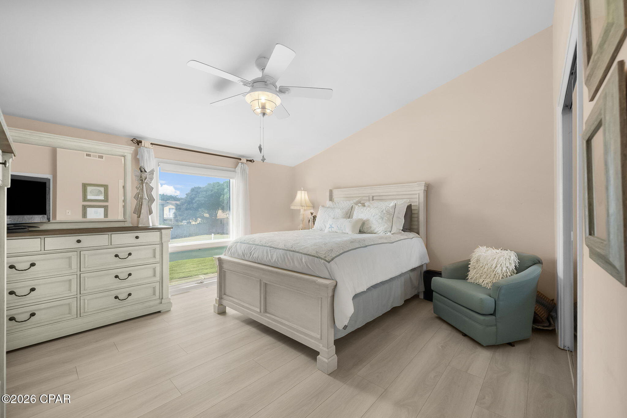 Image 20 For 22400 Front Beach Road 24