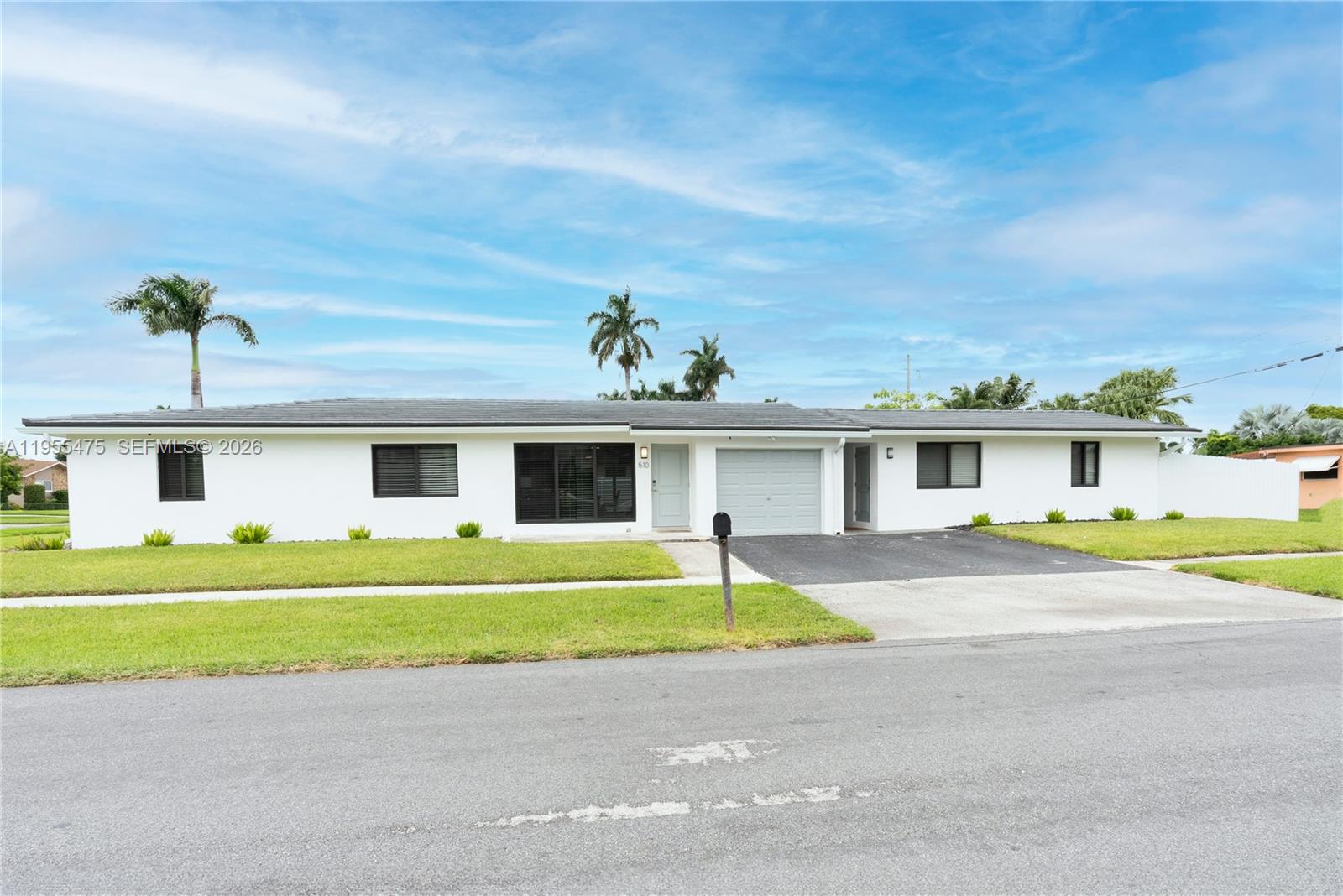 Impressive exterior facade at 510 3rd Ave - Home in Dania Beach