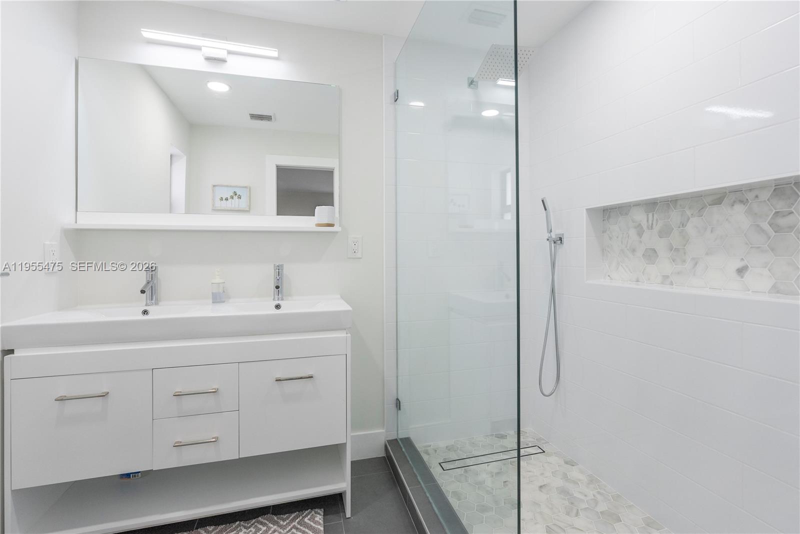 Additional living spaces at 510 3rd Ave - Home in Dania Beach