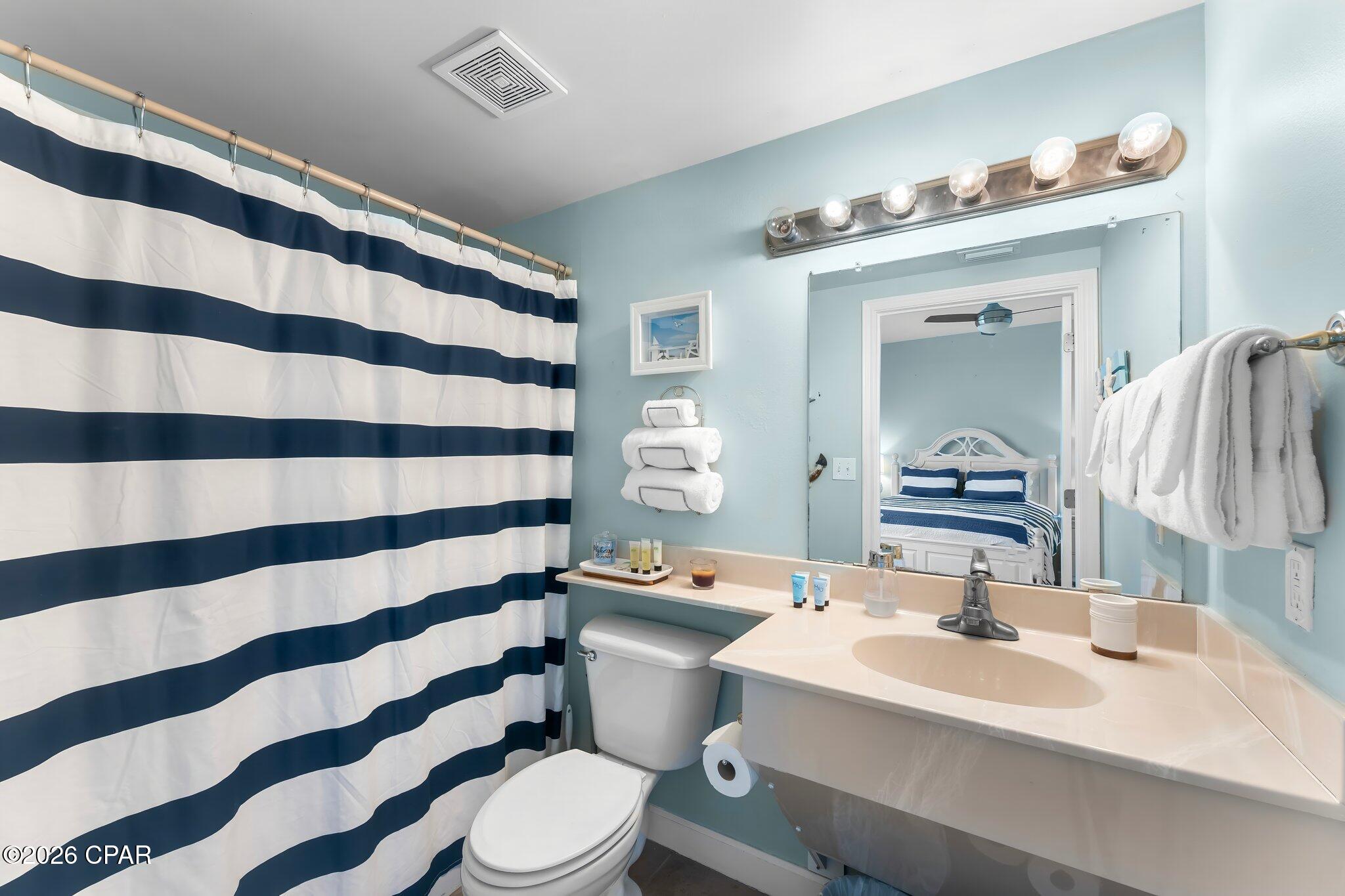 Image 16 For 9900 Thomas Drive 2231
