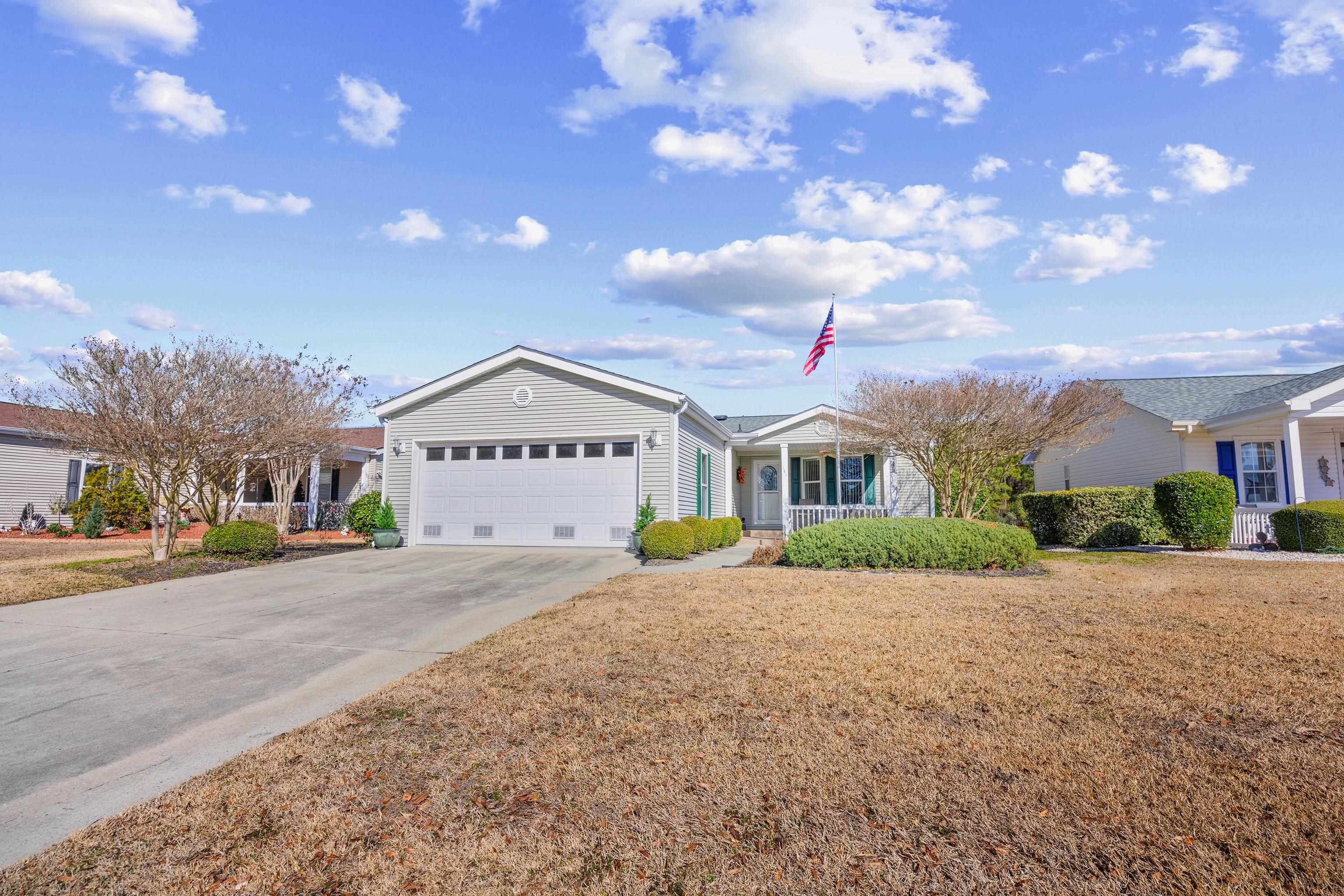 141 Lakeside Crossing Dr. Conway, SC 29526