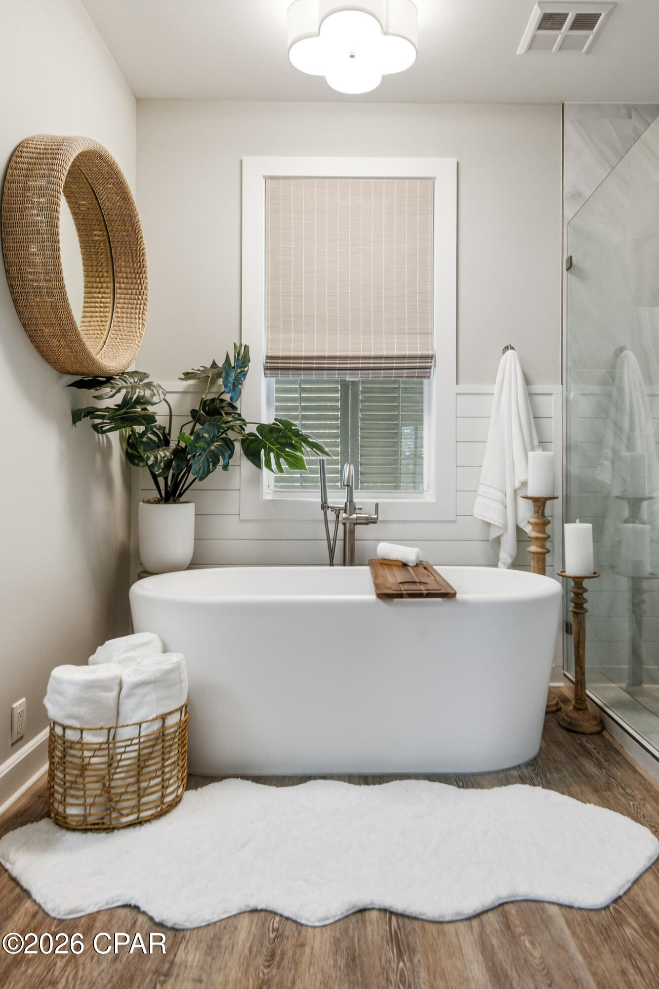 Listing photo id 25 for 5385 Pine Ridge Lane