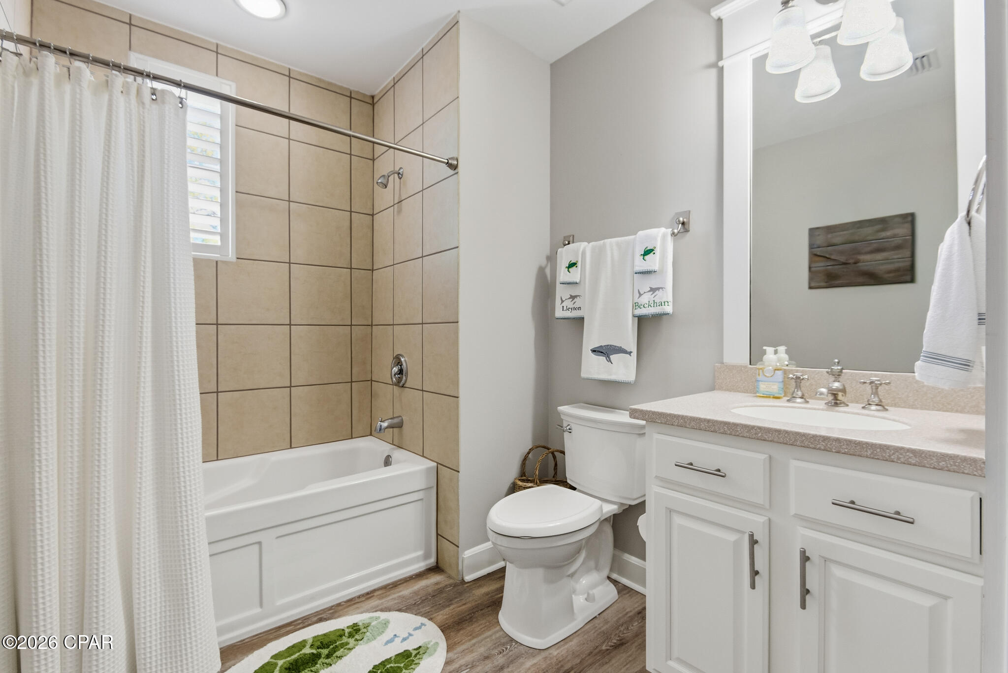 Listing photo id 33 for 5385 Pine Ridge Lane