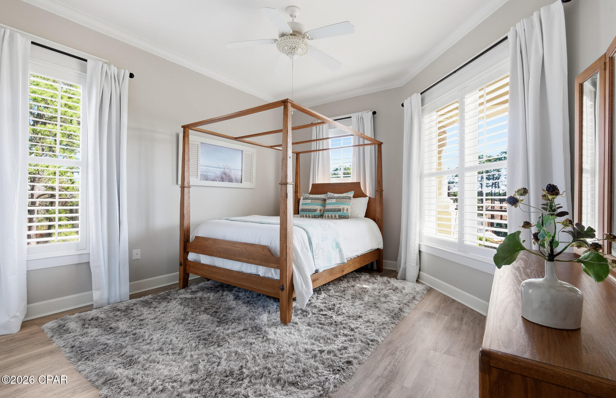 Listing photo id 34 for 5385 Pine Ridge Lane