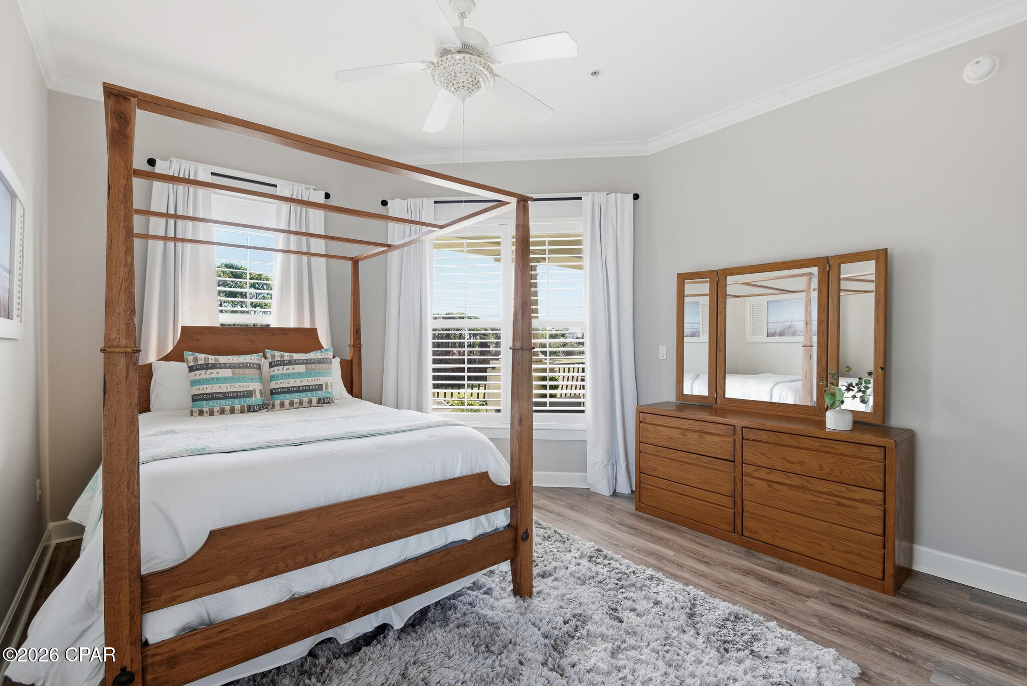 Listing photo id 35 for 5385 Pine Ridge Lane