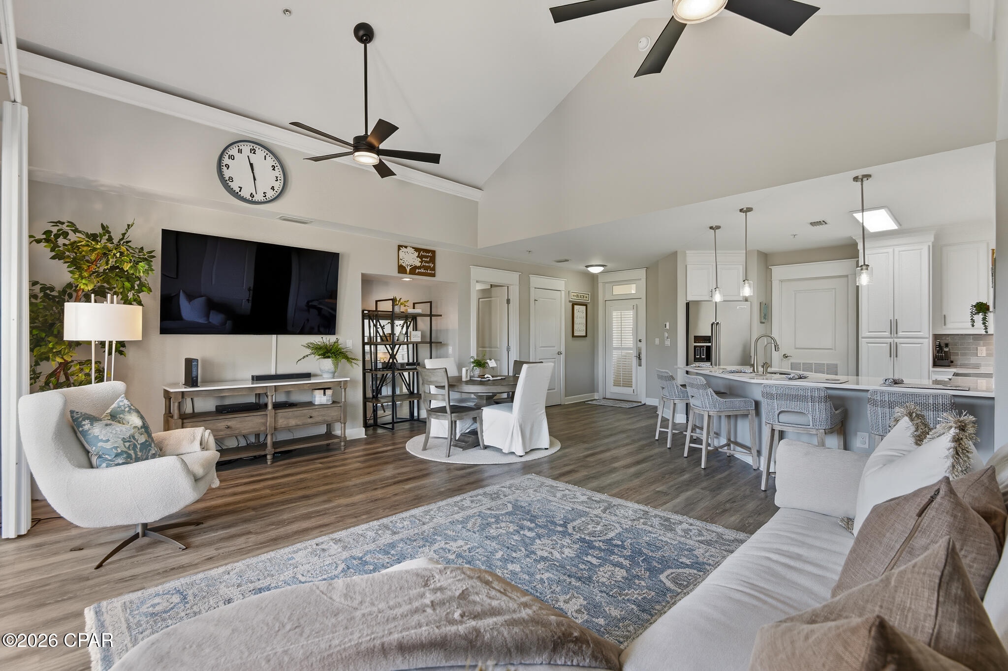 Listing photo id 45 for 5385 Pine Ridge Lane