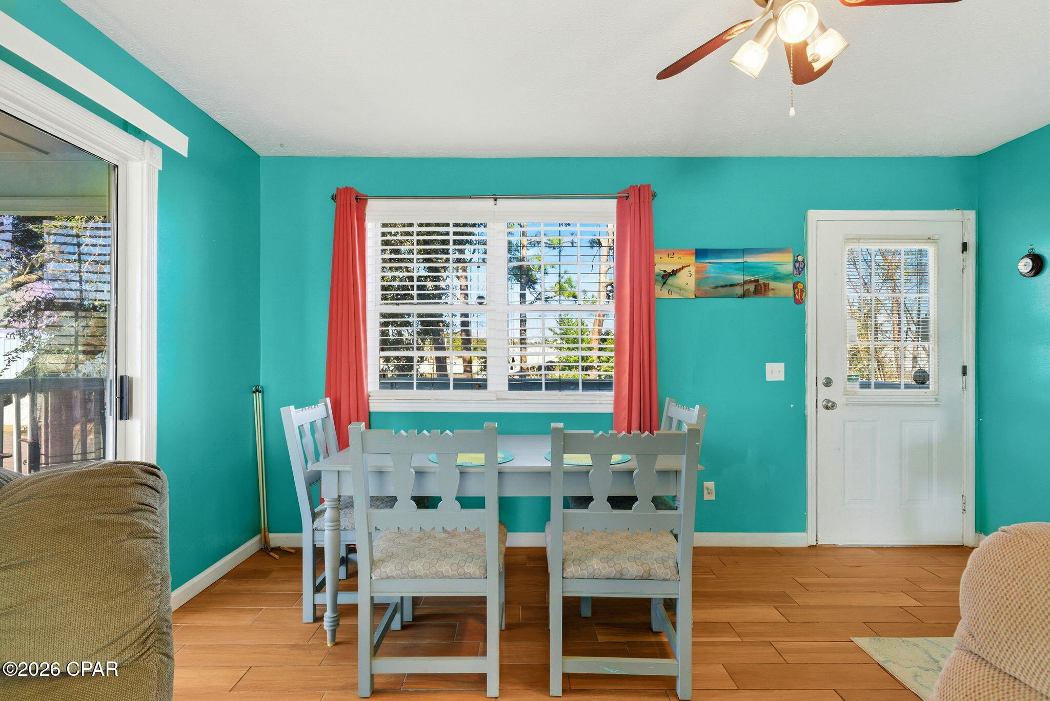 Image 6 For 320 El Reposo Place