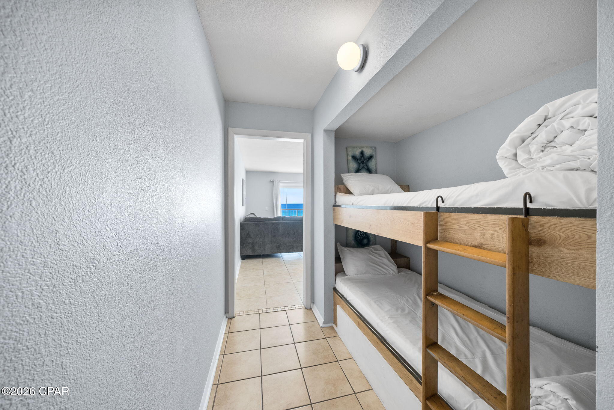 Image 5 For 8743 Thomas Drive 606