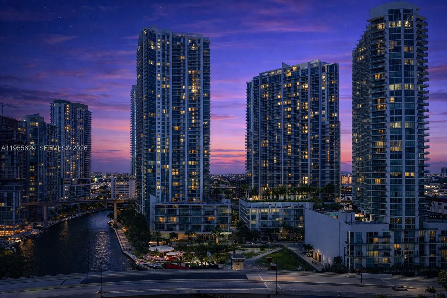 Brickell On The River