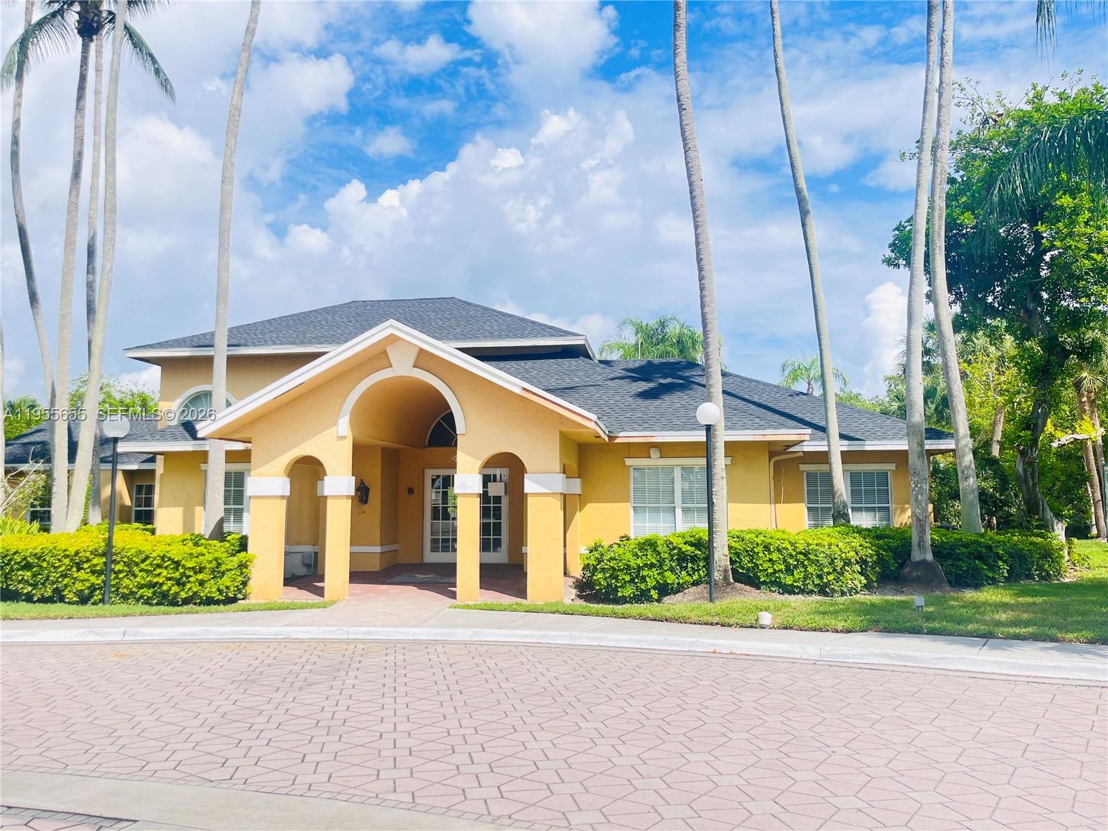 Windward Lakes Condo