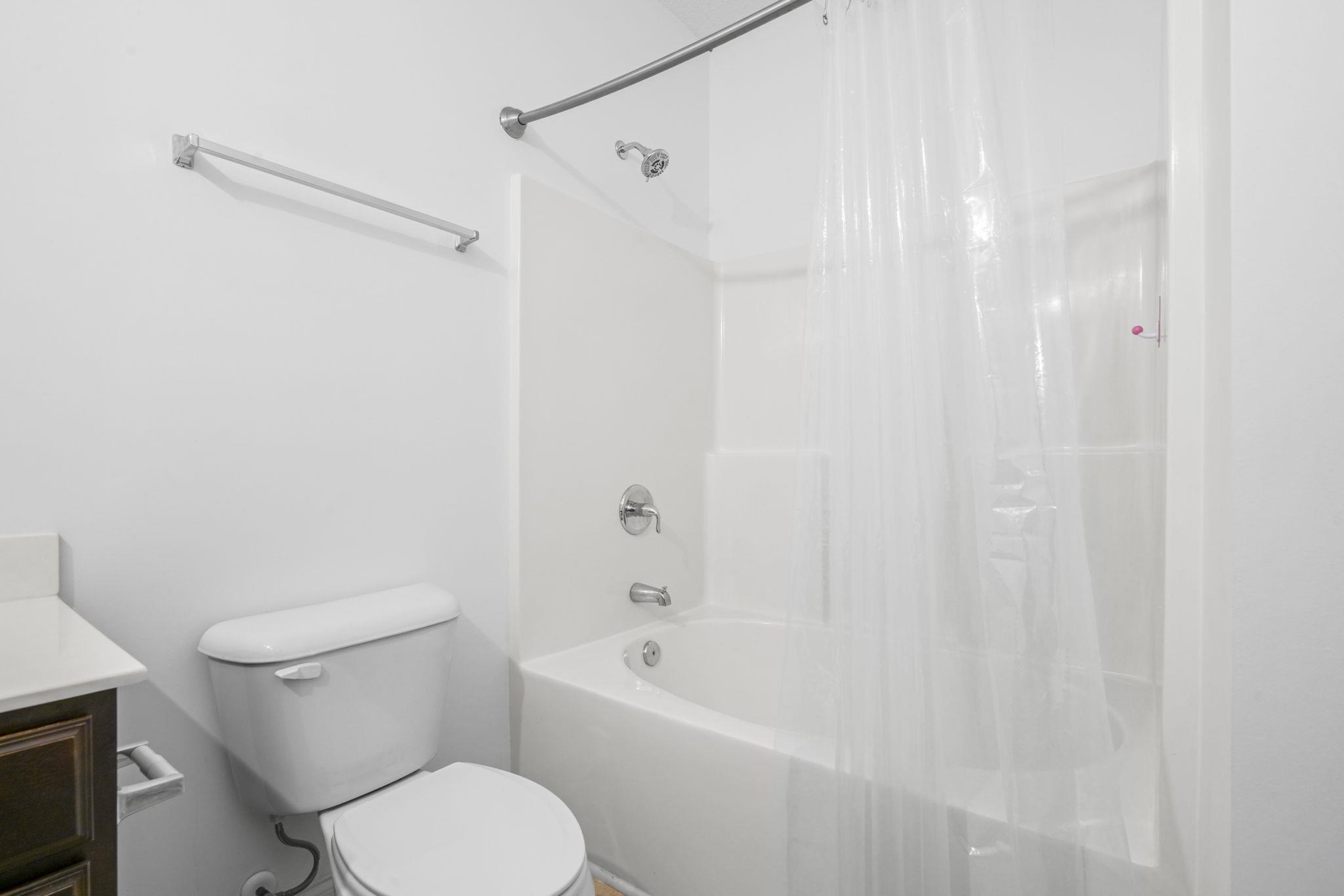 2602700 | Photo 26