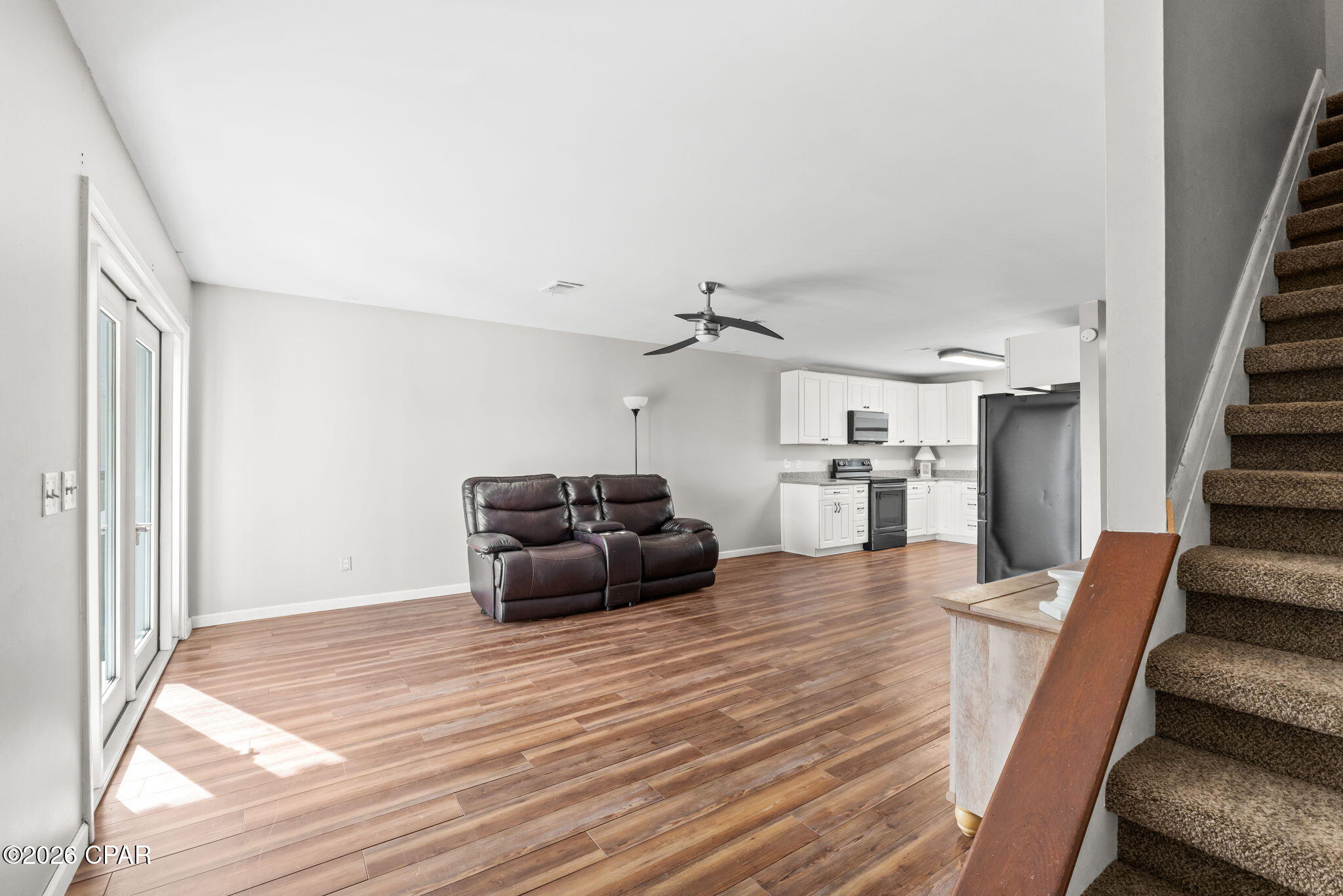 Image 18 For 533 Berthe Avenue