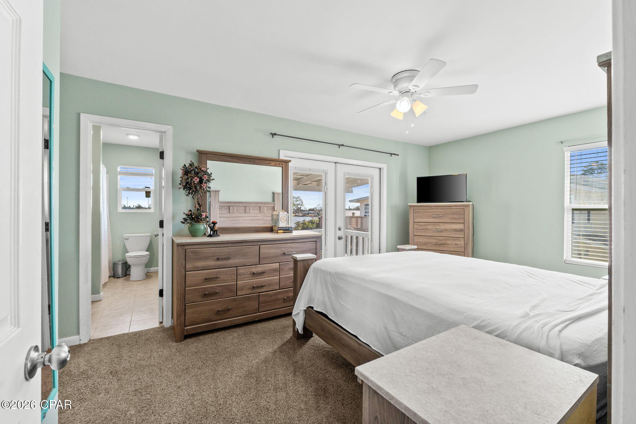 Image 21 For 533 Berthe Avenue