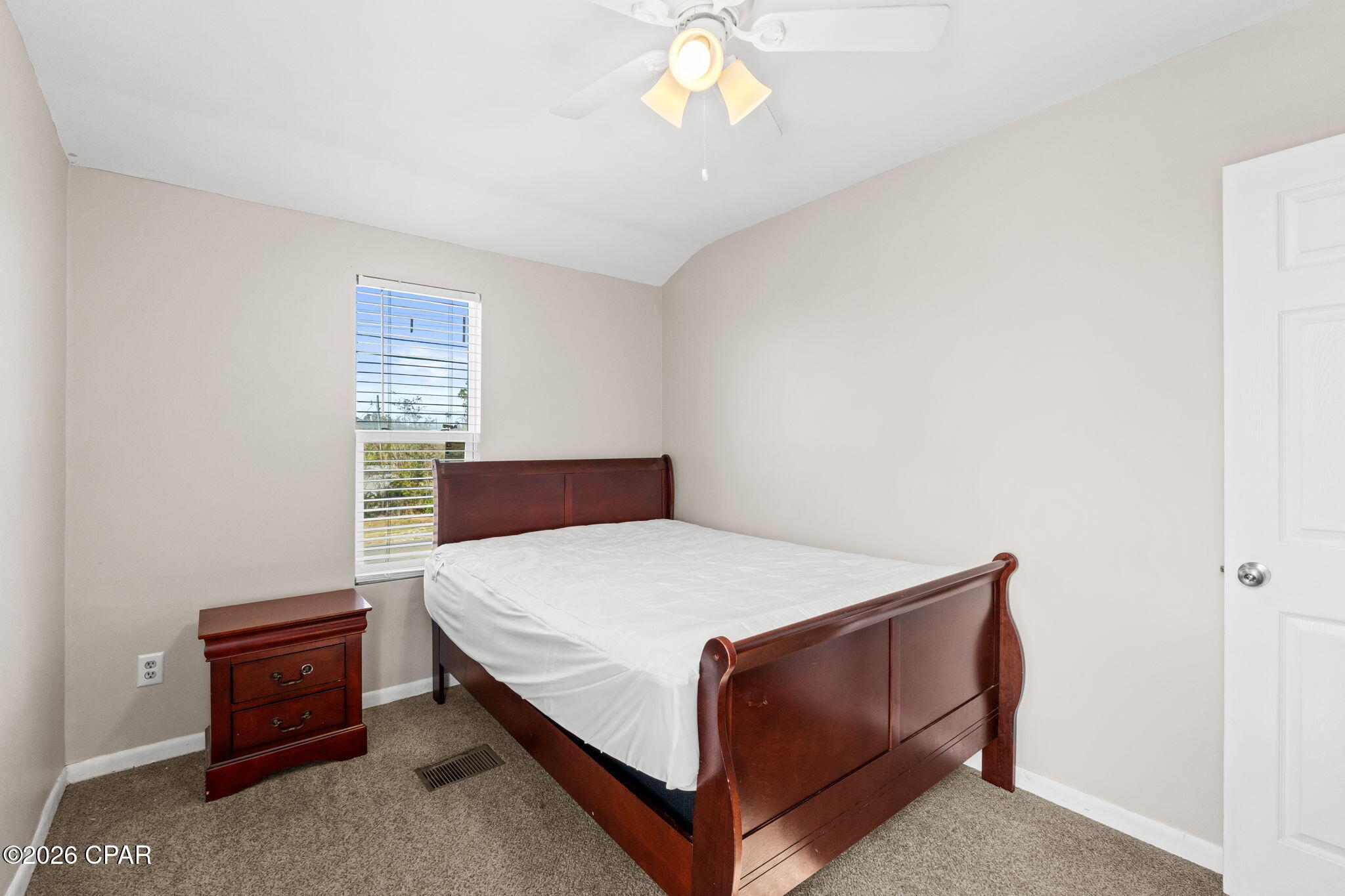 Image 33 For 533 Berthe Avenue