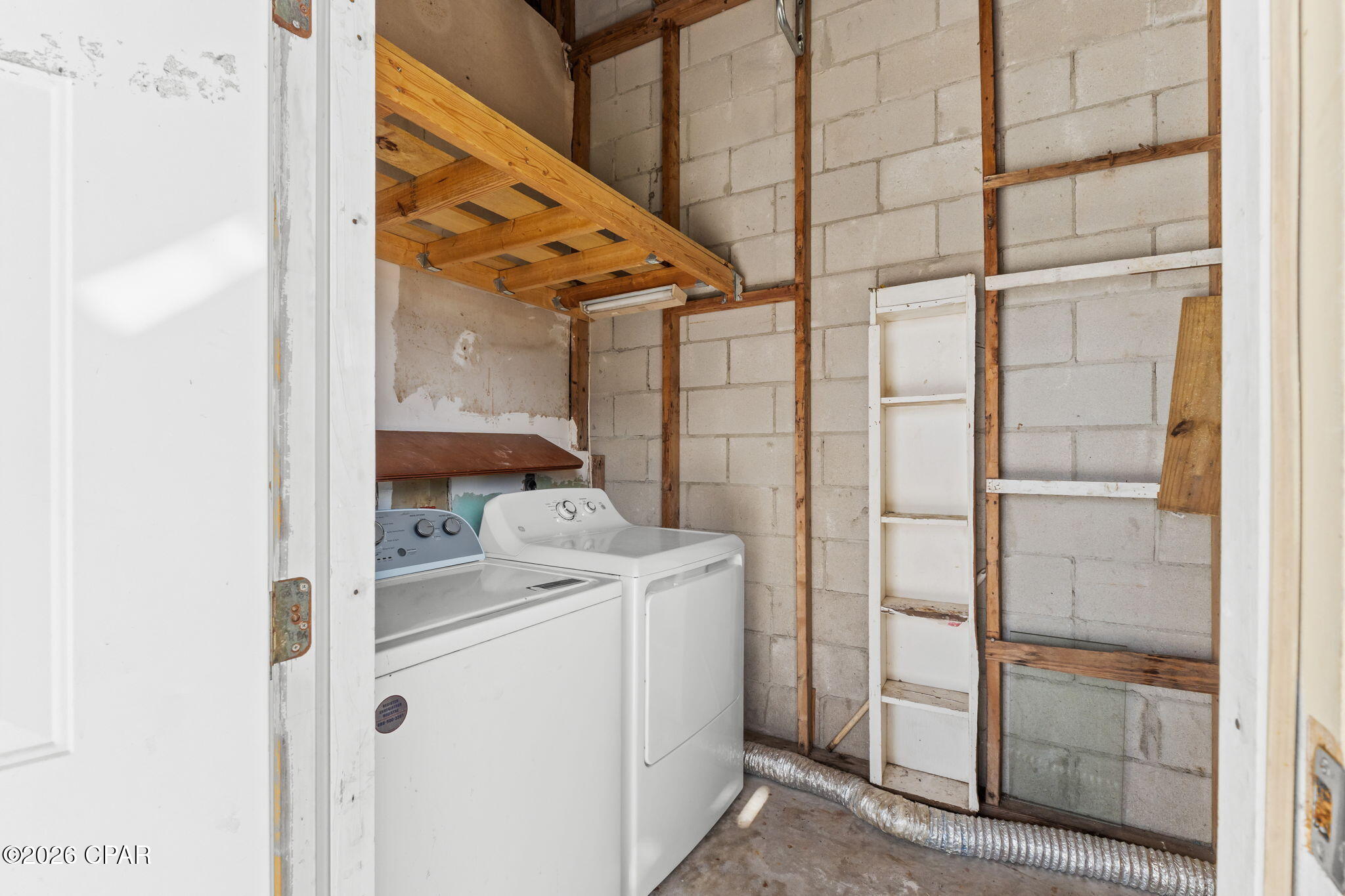 Image 36 For 533 Berthe Avenue