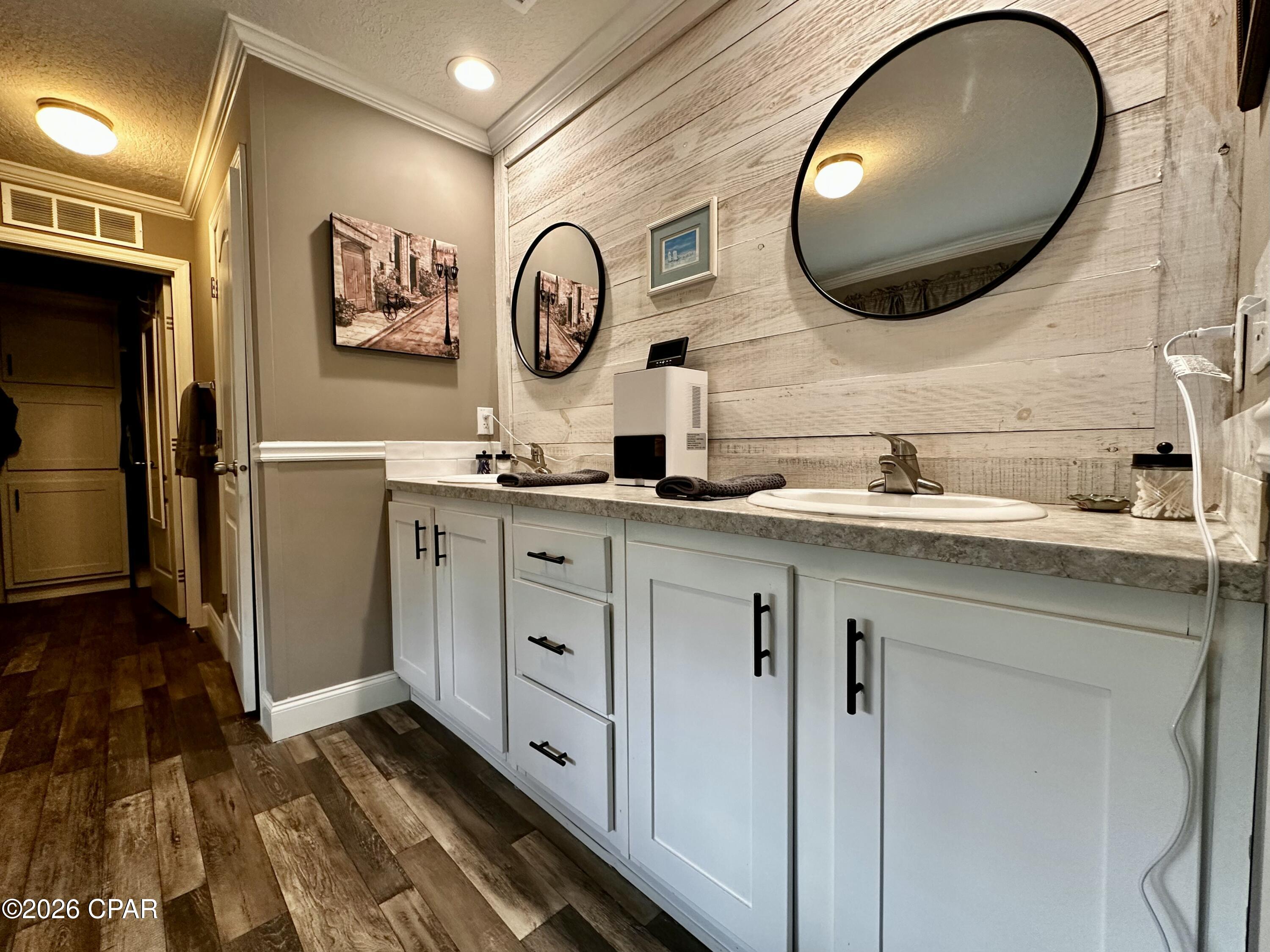 Image 18 For 2739 Bellaire Court