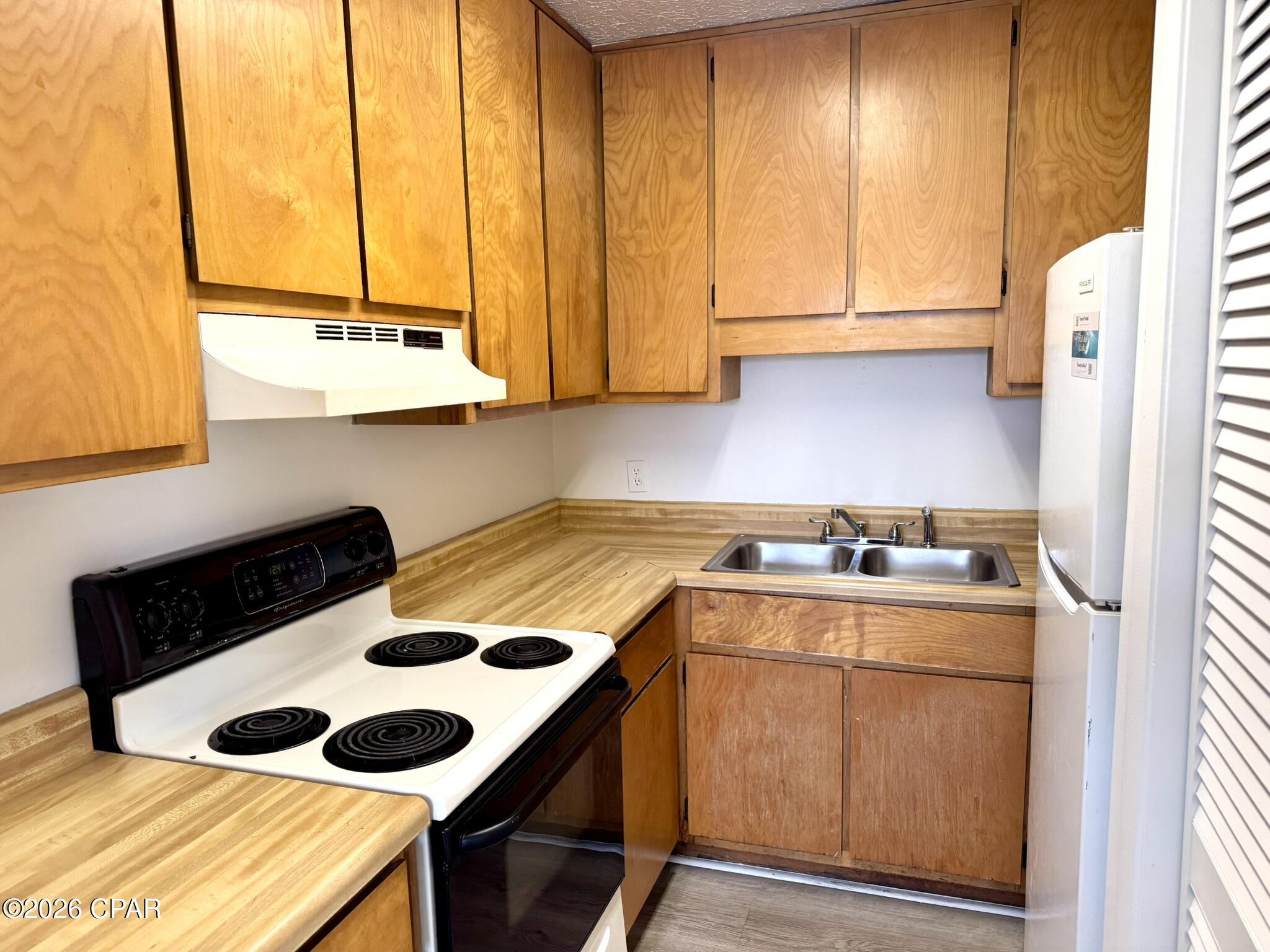 Image 9 For 7718 Florida 22  D