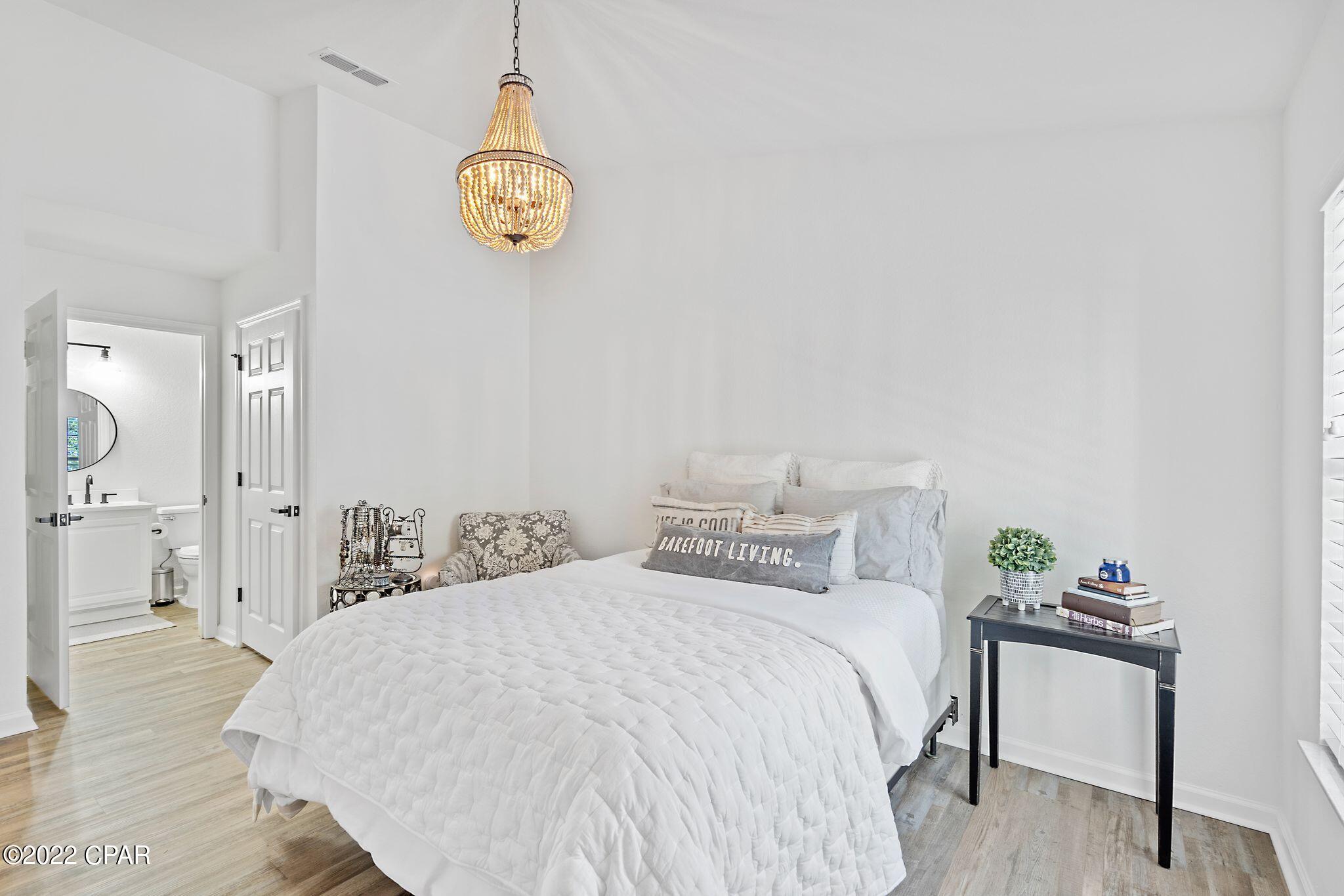 Image 13 For 613 Cape Cod Drive