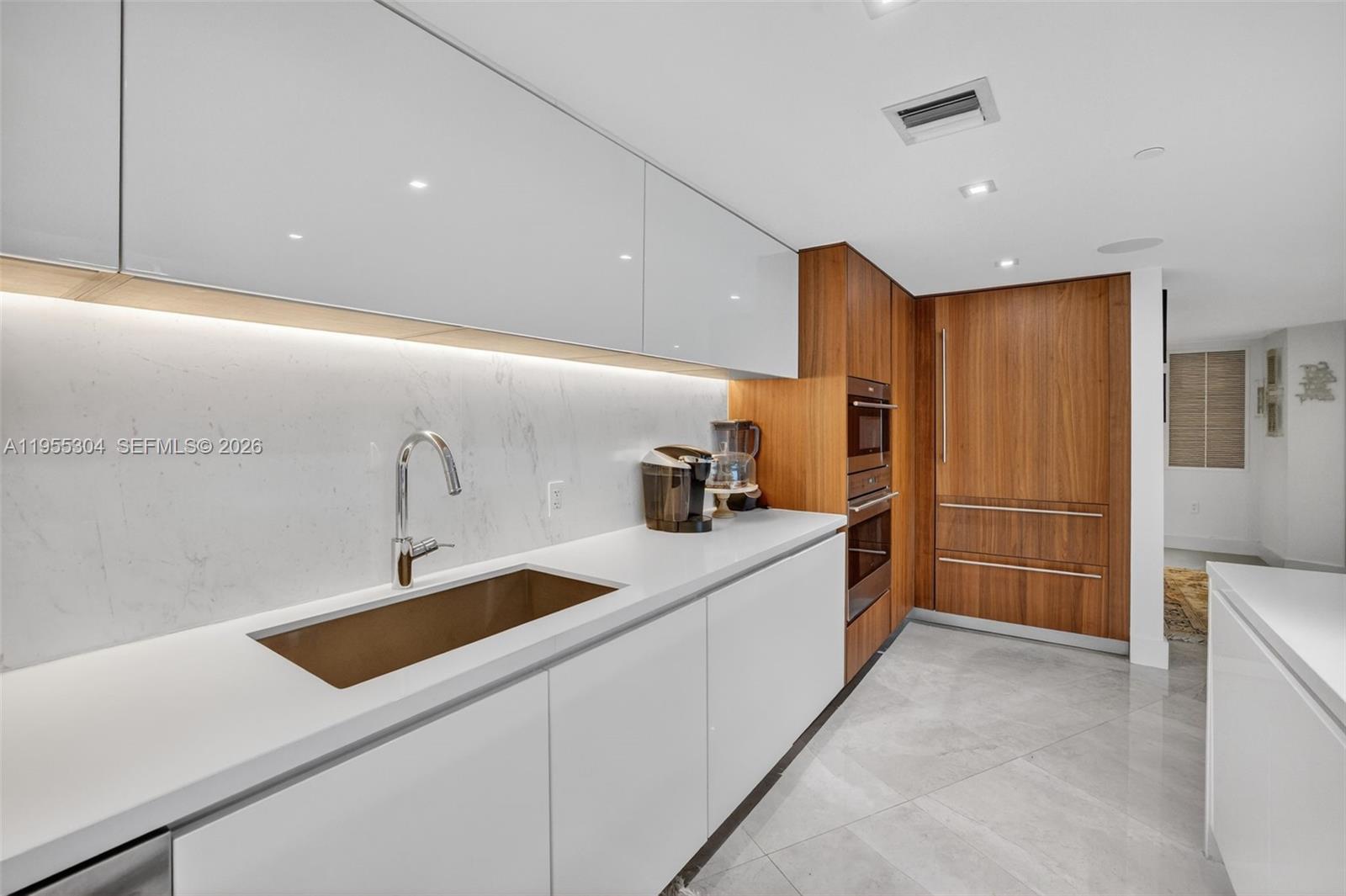 Homes for sale in Fort Lauderdale, FL | 701 N Fort Lauderdale Beach Blvd #114, Fort Lauderdale, FL 33304 | MLS# A11955304