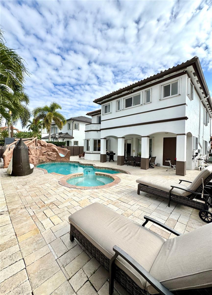 A B At Tamiami Trail Phas