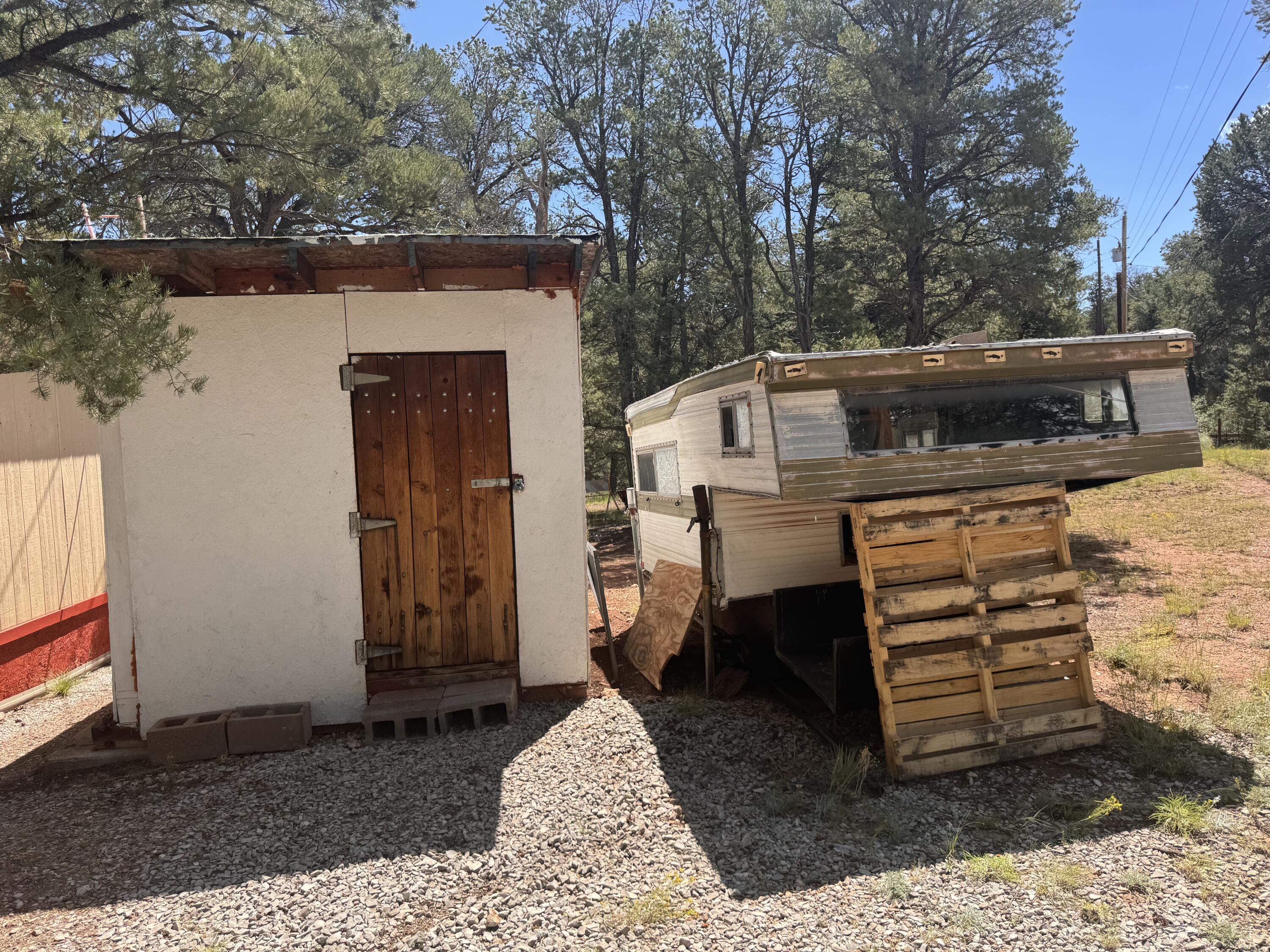 Homes for sale in Thoreau, NM | 4 Bass Rd, Thoreau, NM 87323 | MLS# 1097519