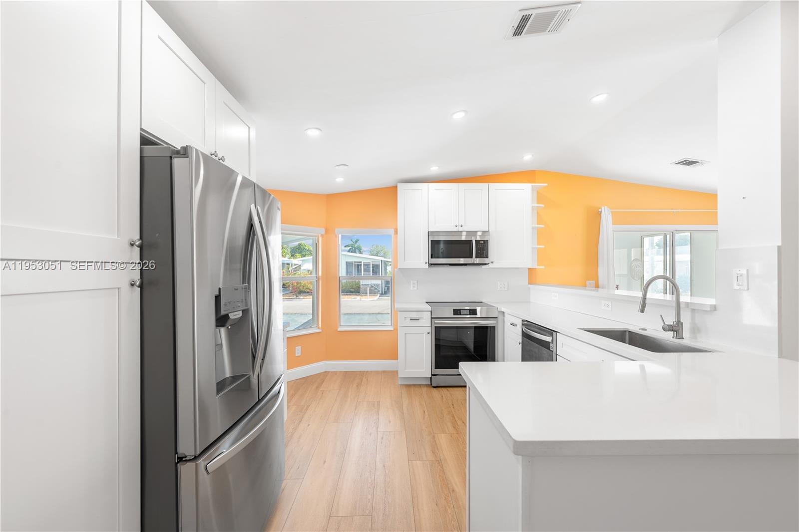 Homes for sale in Dania Beach, FL | 5611 Sw 32Nd Ter, Dania Beach, FL 33312 | MLS# A11953051