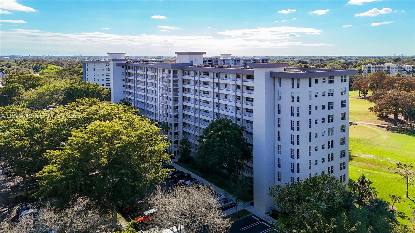 No 60 Palm-Aire Country C