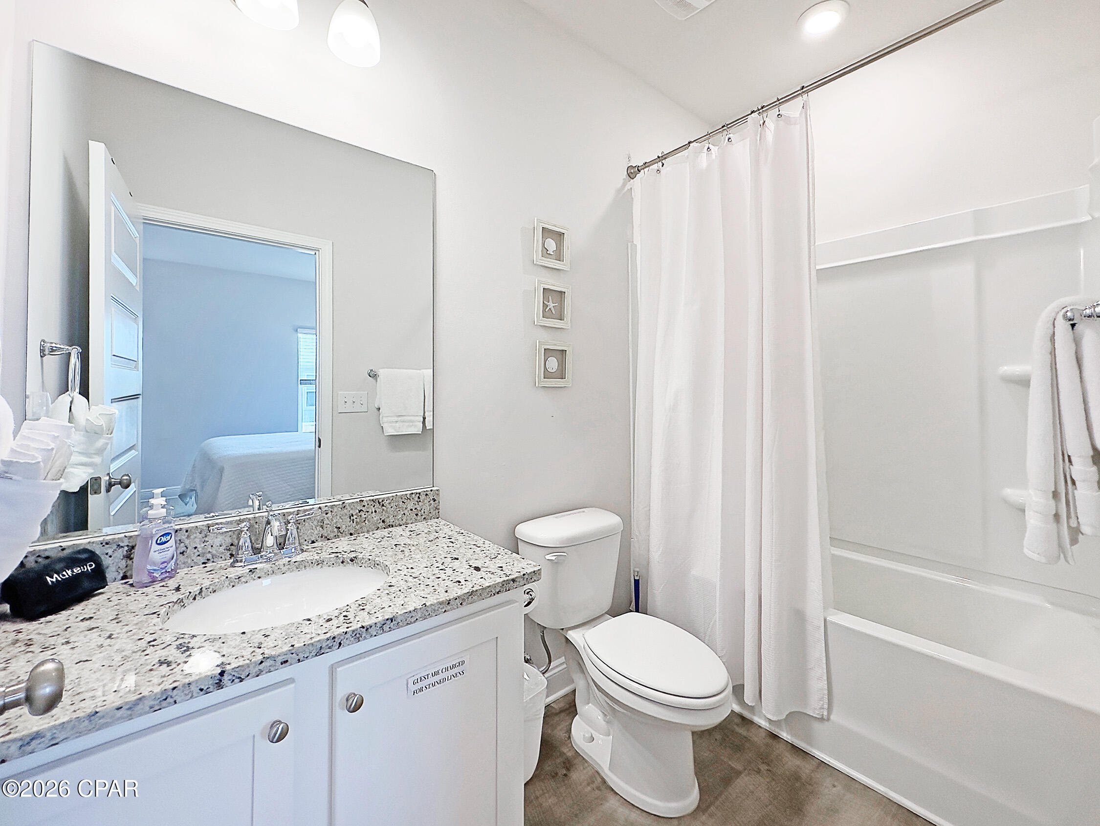 Image 31 For 135 Saltspray Court