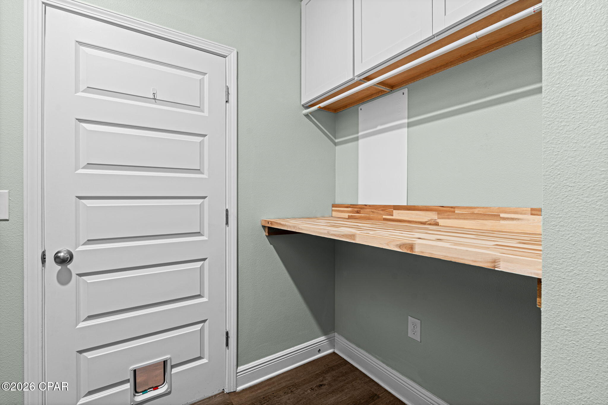 Image 16 For 365 Confidence Way