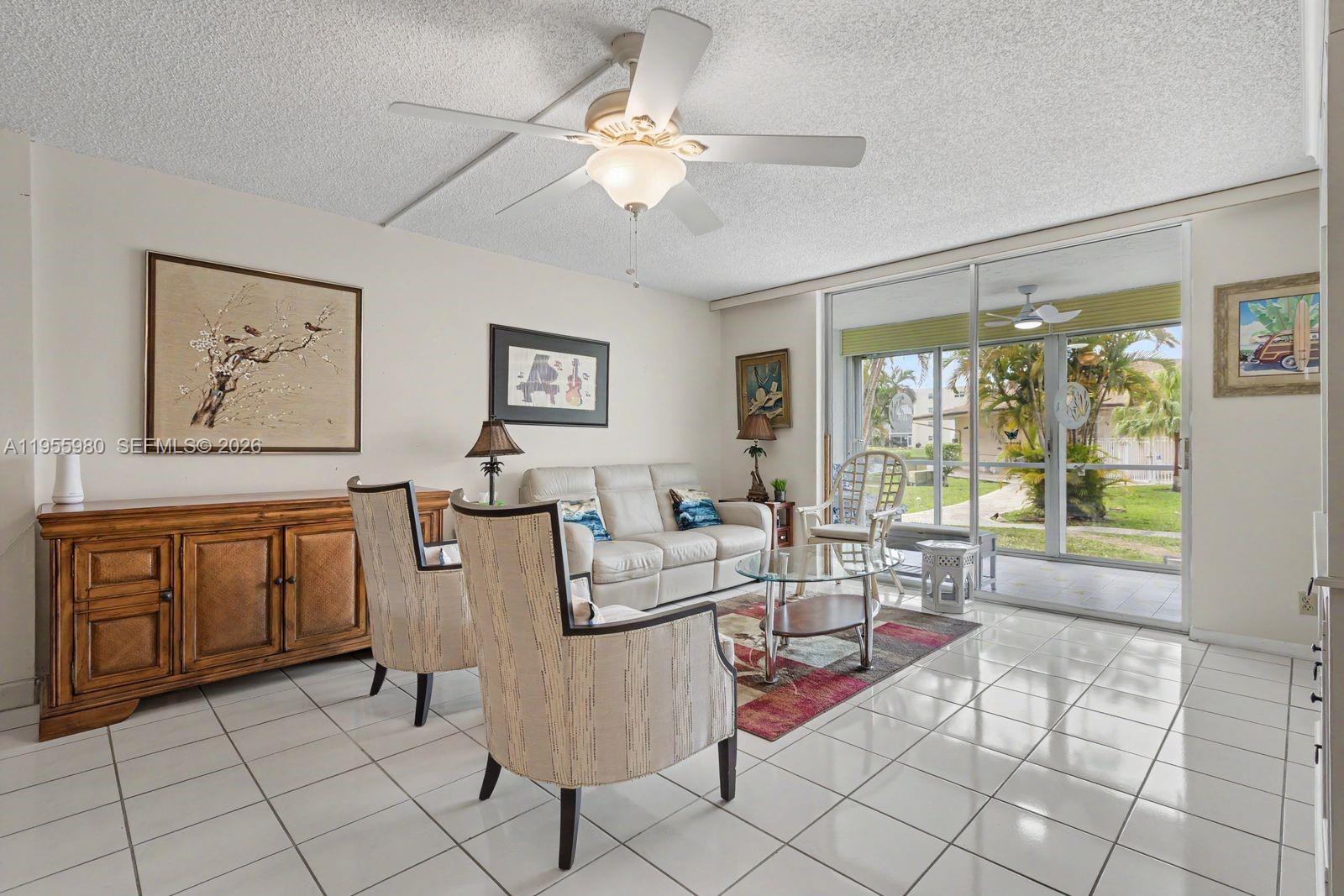 Meadowbrook Lakes Condo
