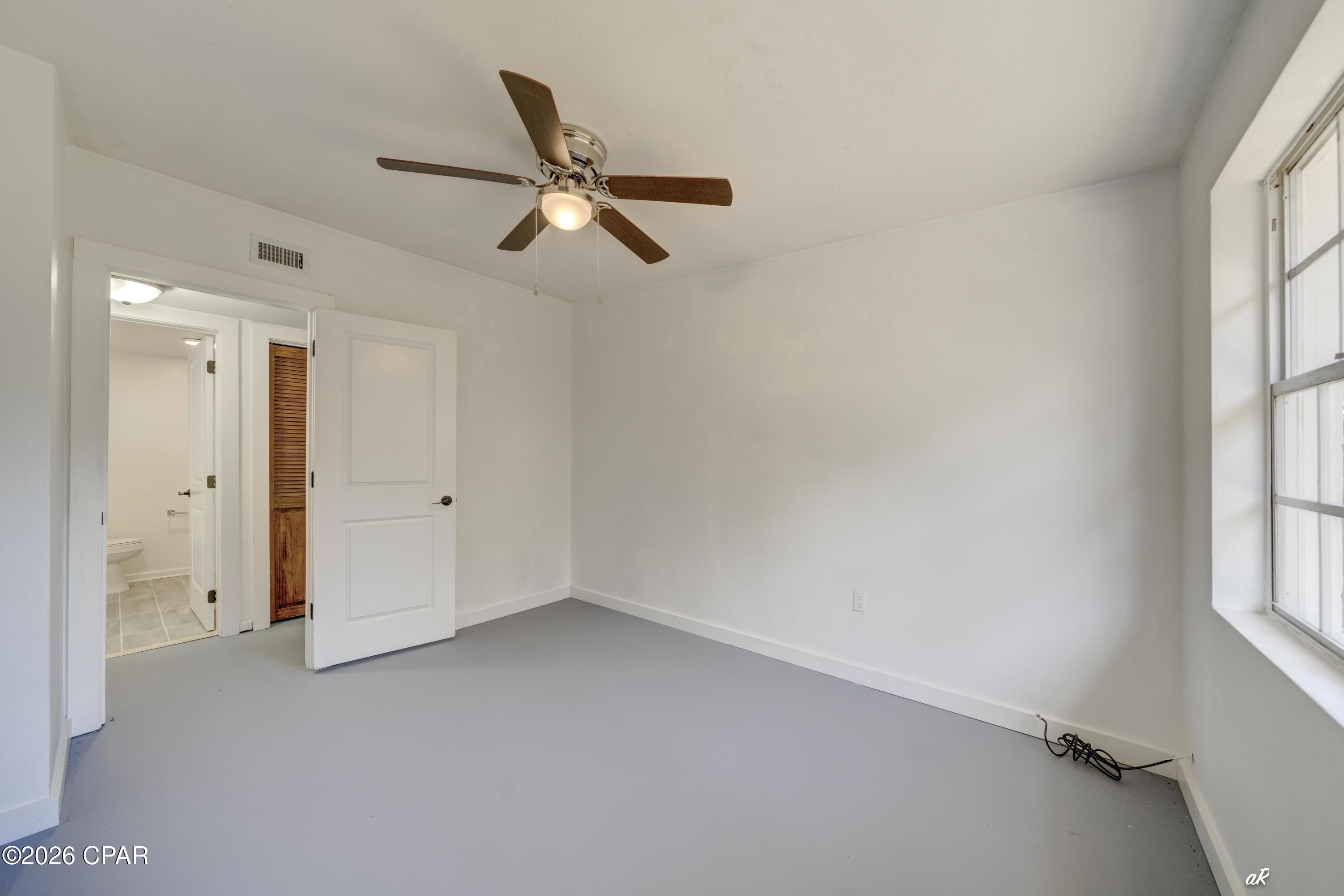 Image 19 For 3730 E 8th Court