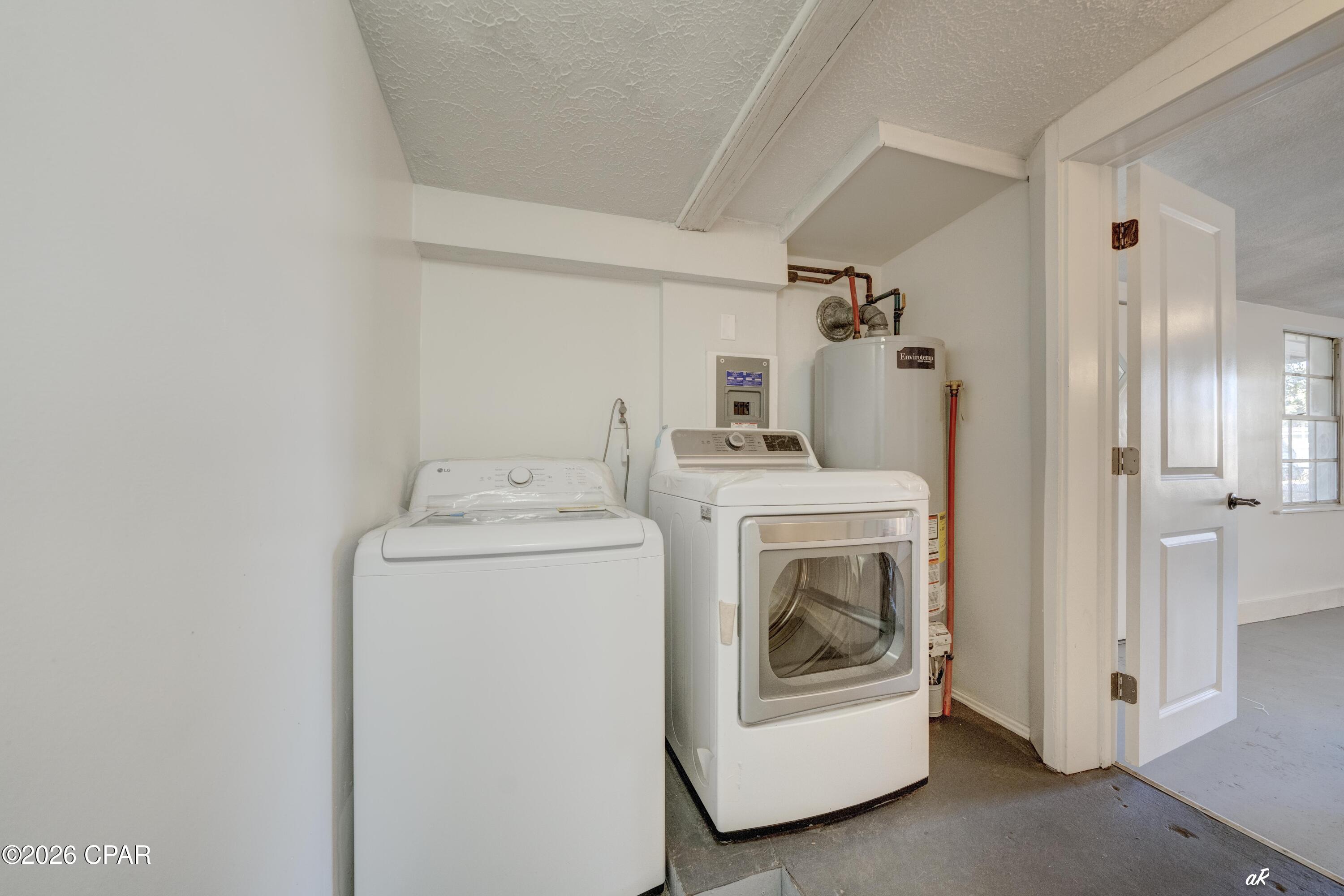 Image 23 For 3730 E 8th Court