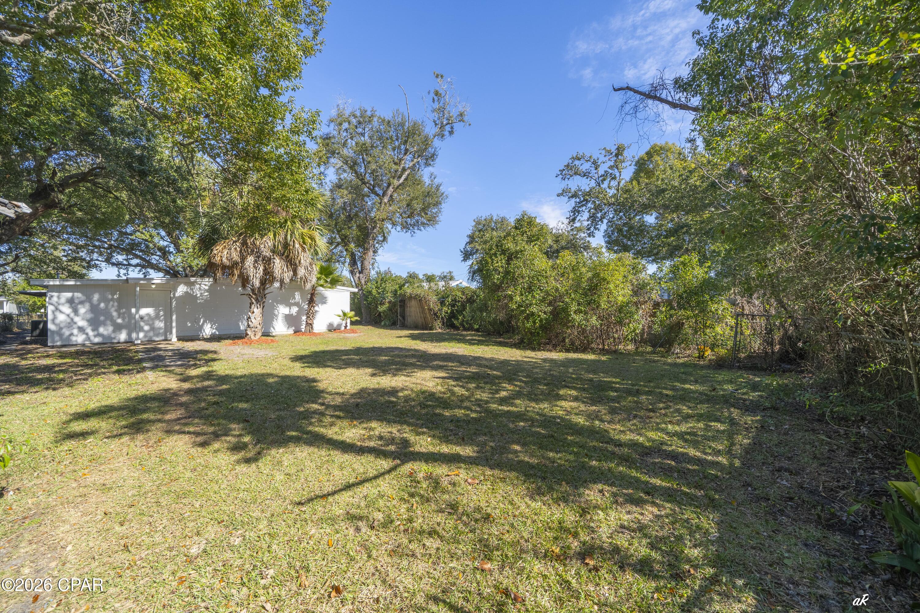 Image 26 For 3730 E 8th Court